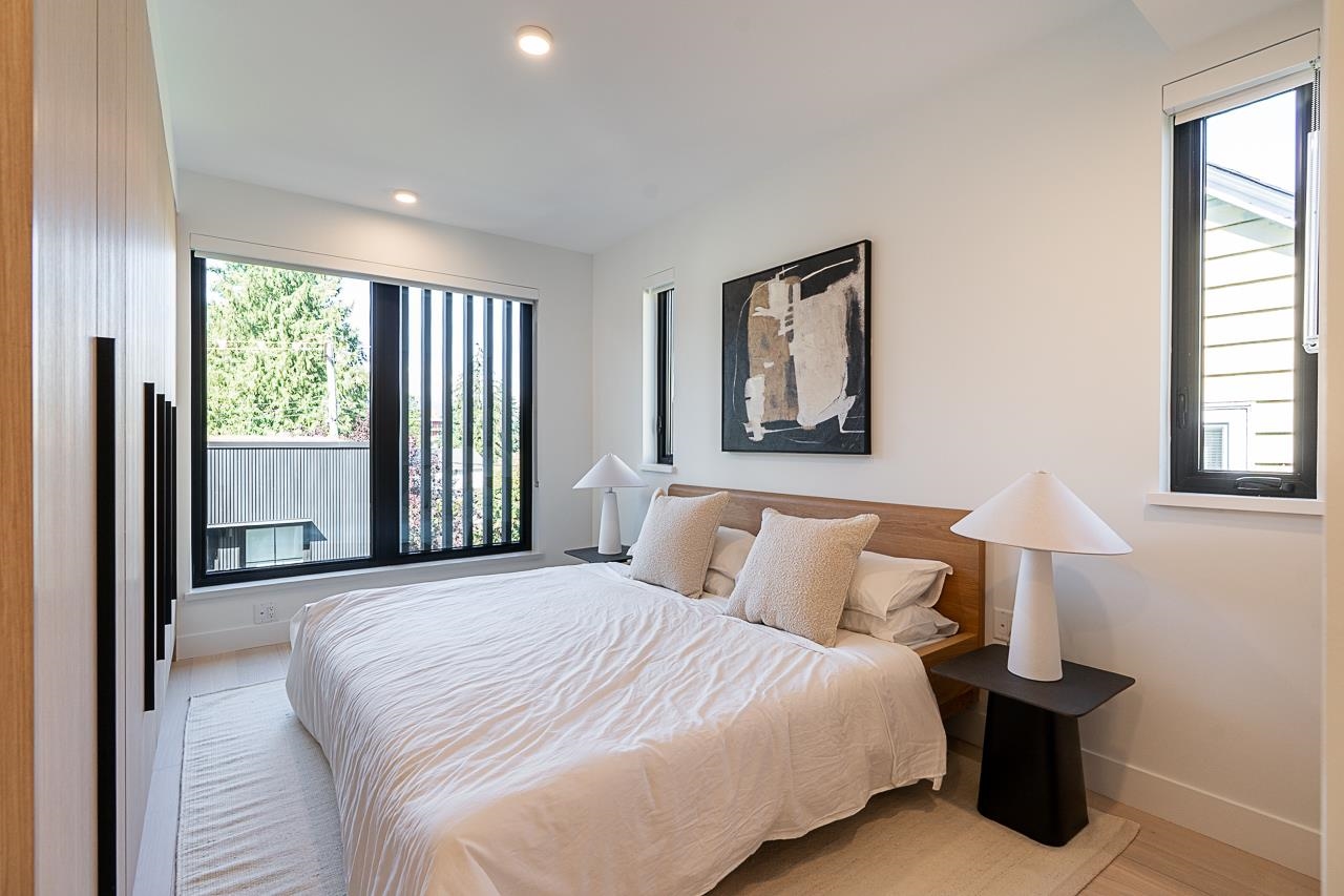202 539 W 28TH AVENUE Unit: 202