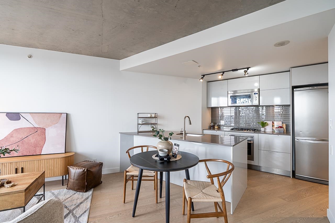 3309 128 W CORDOVA STREET Unit: 3309