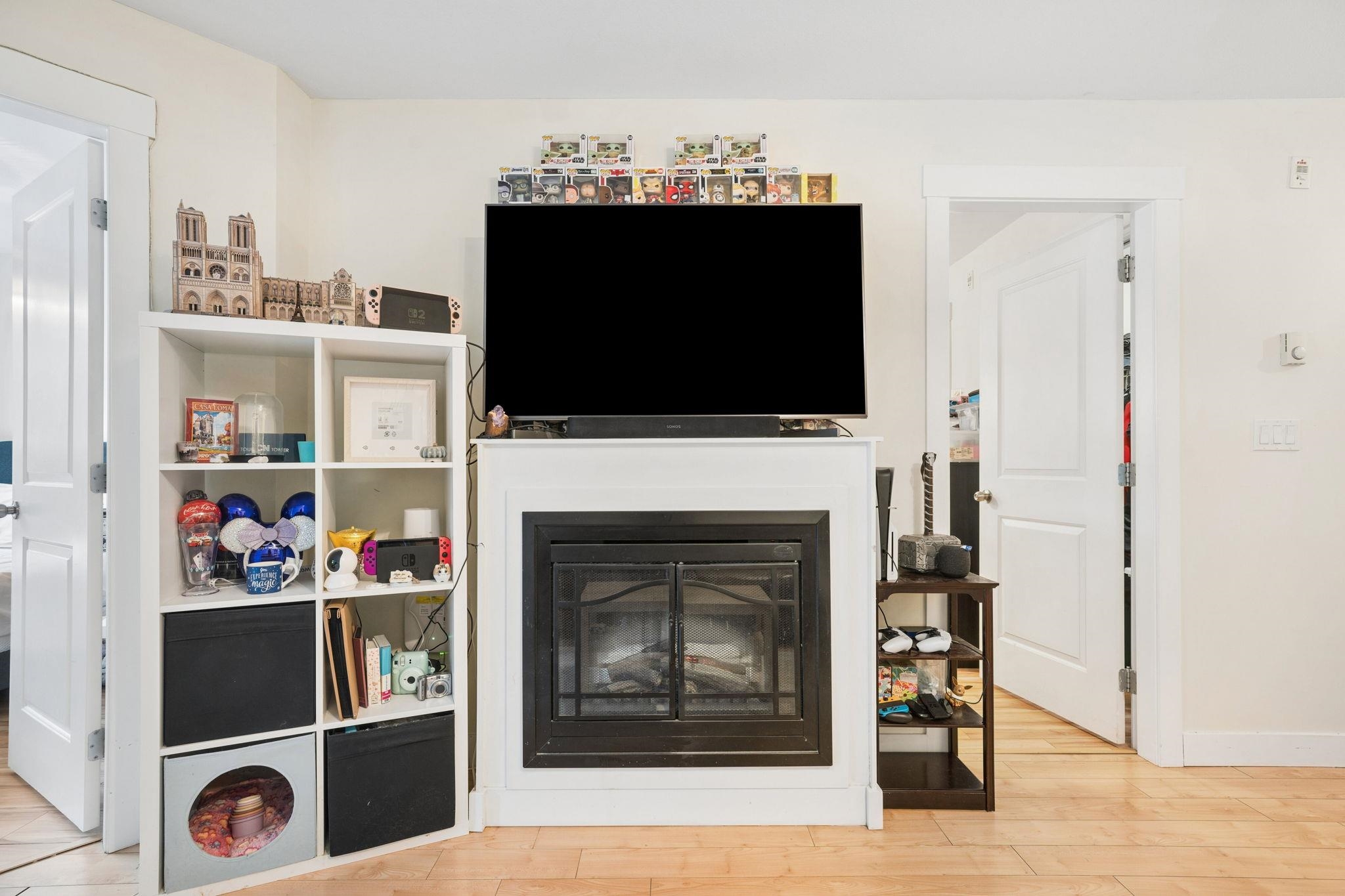 111 10822 CITY PARKWAY Unit: 111