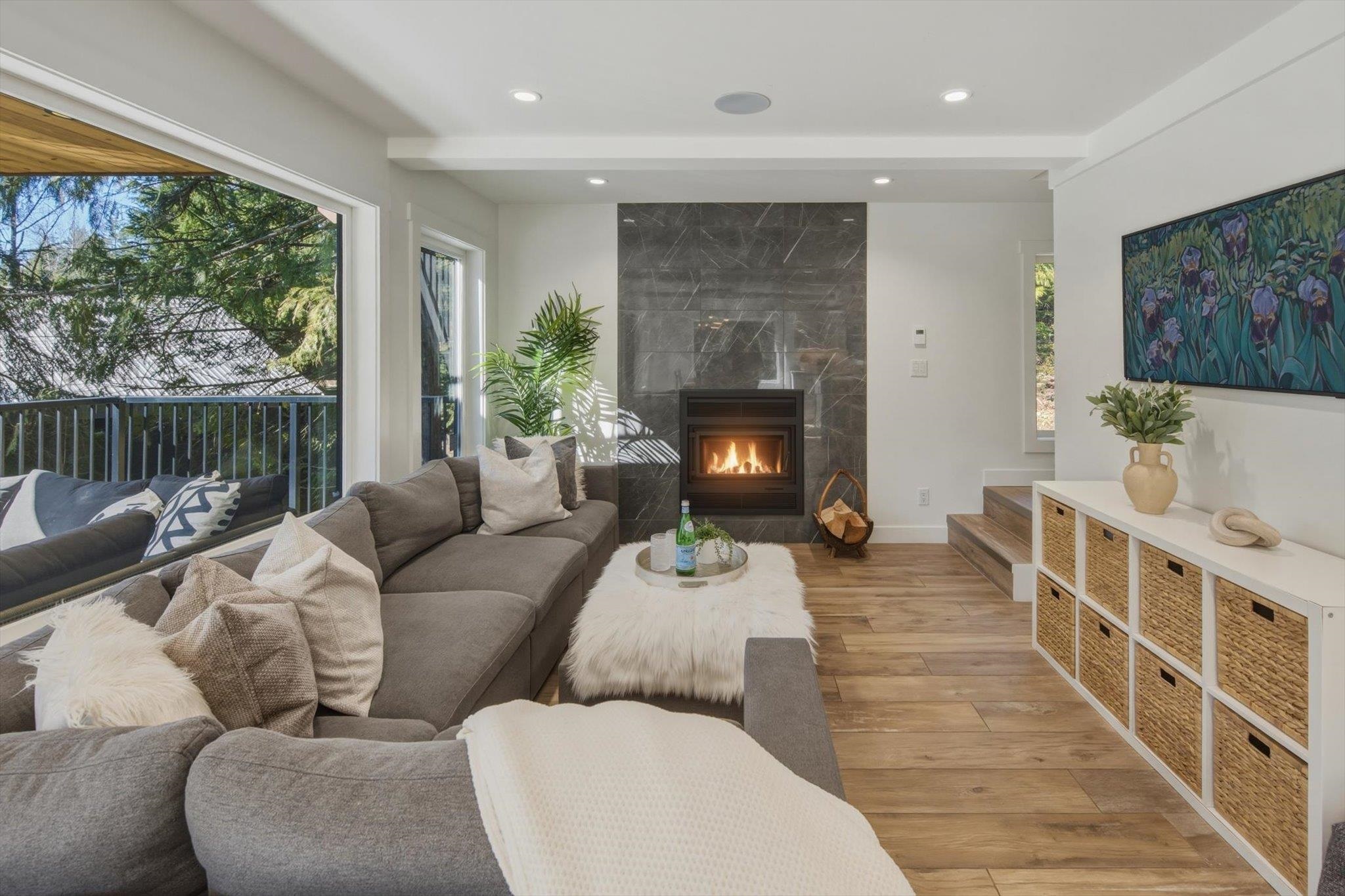 8353 RAINBOW DRIVE