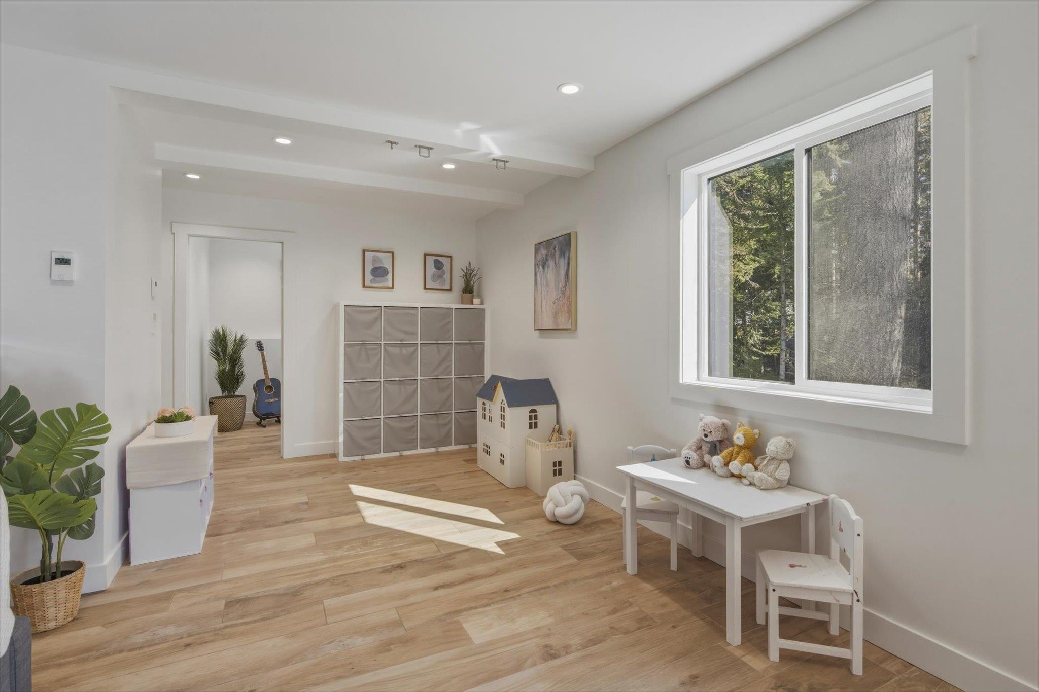 8353 RAINBOW DRIVE