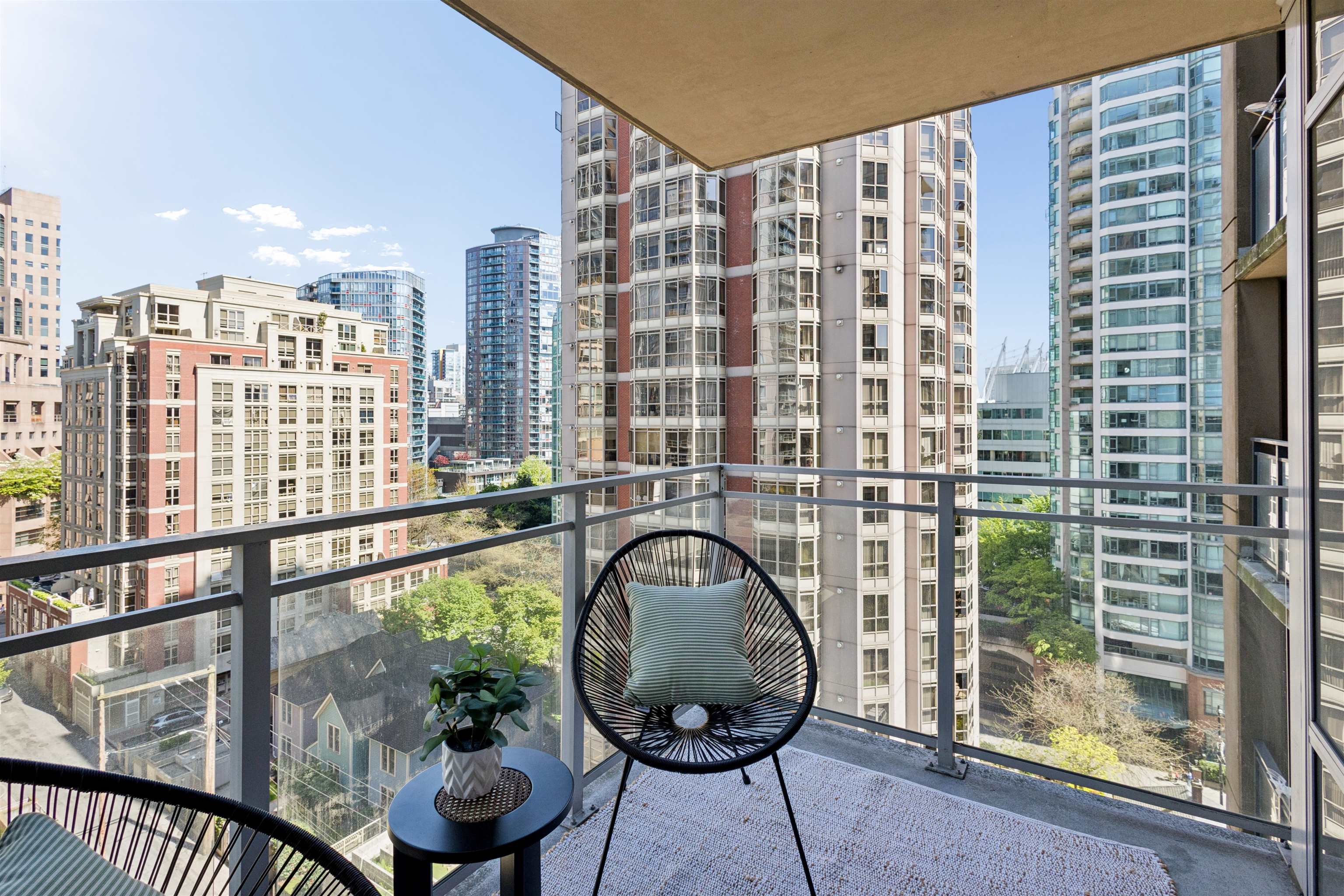 1205 888 HOMER STREET Unit: 1205
