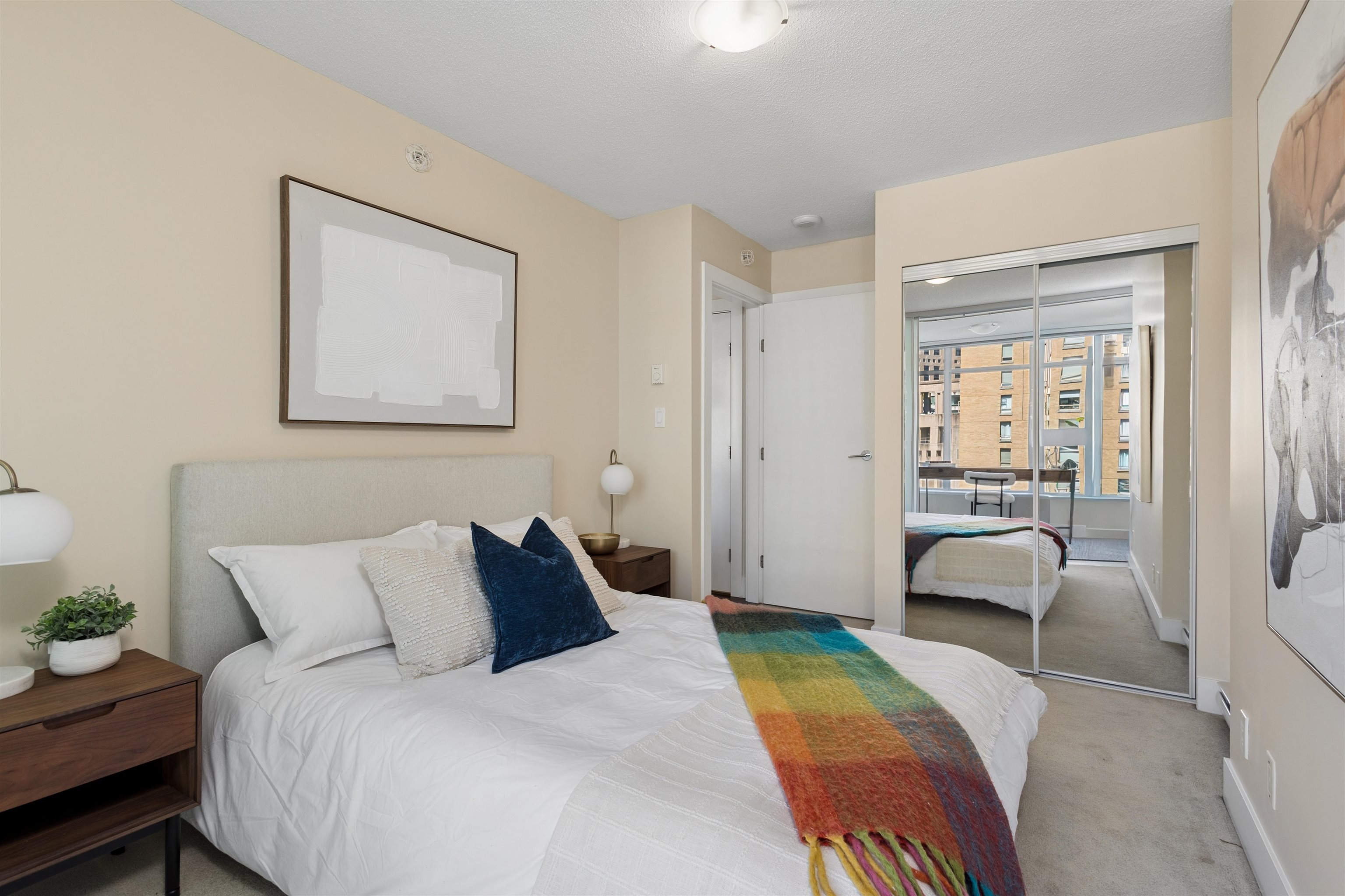 1205 888 HOMER STREET Unit: 1205