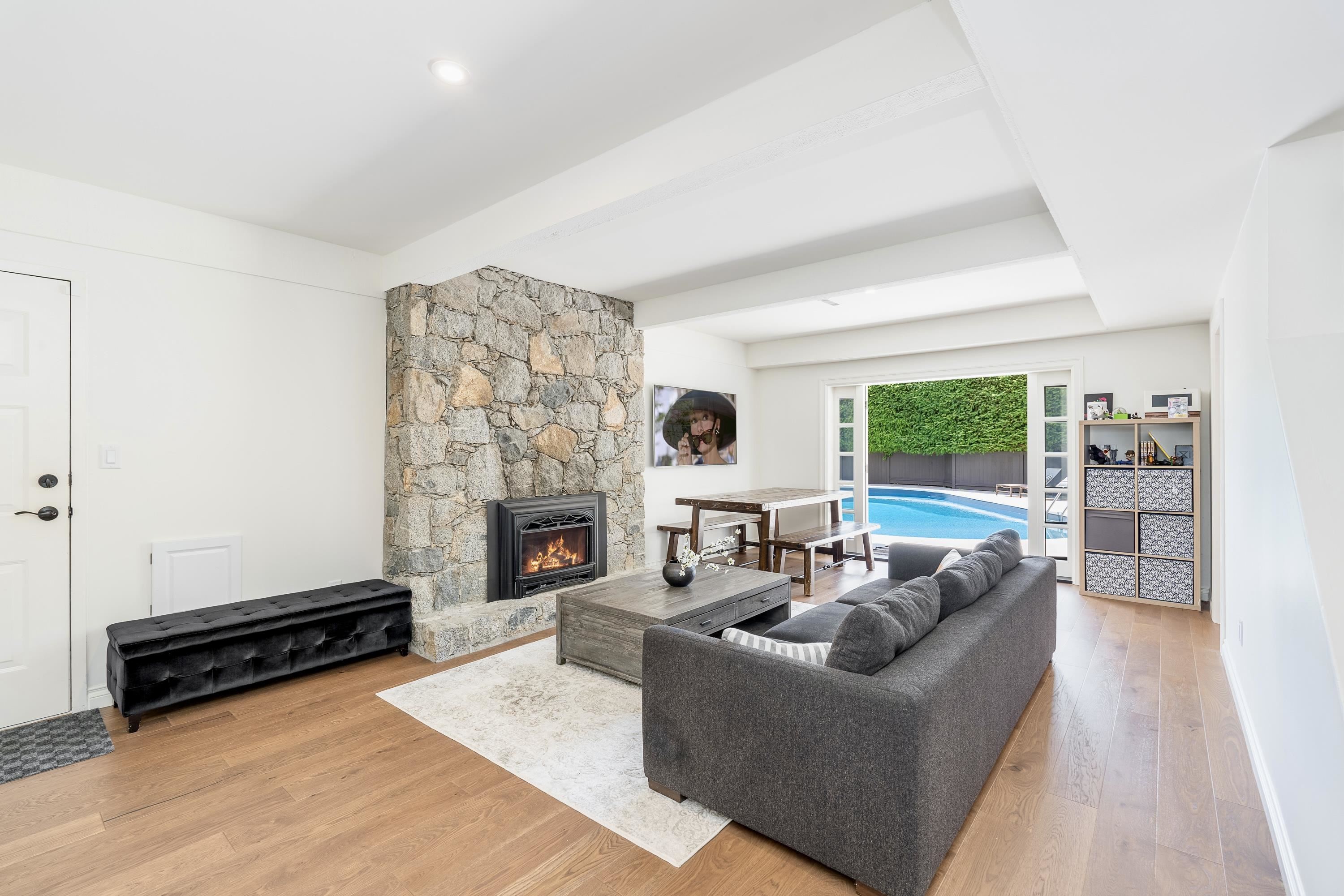 3047 SPENCER CLOSE