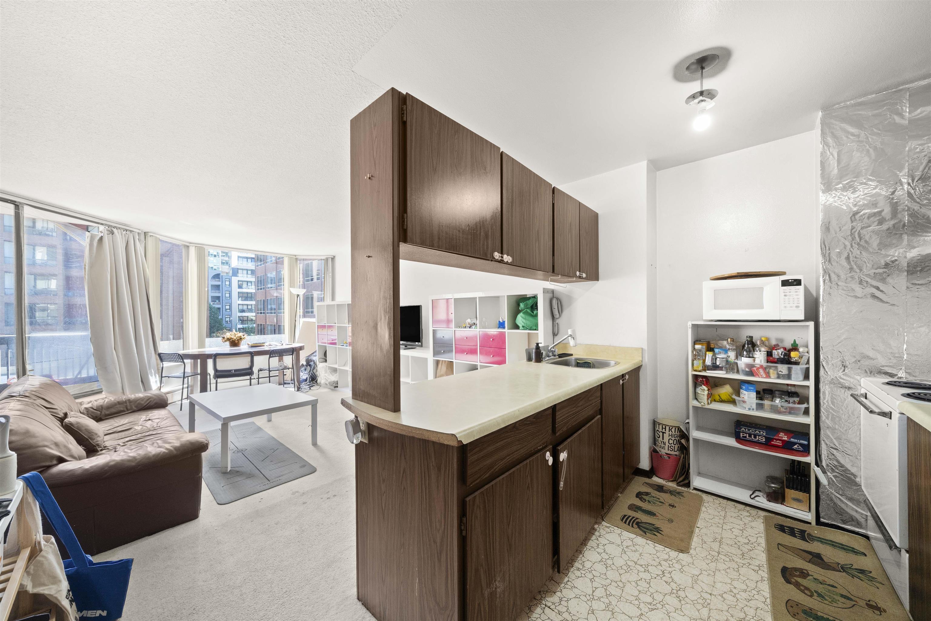313 1330 BURRARD STREET Unit: 313