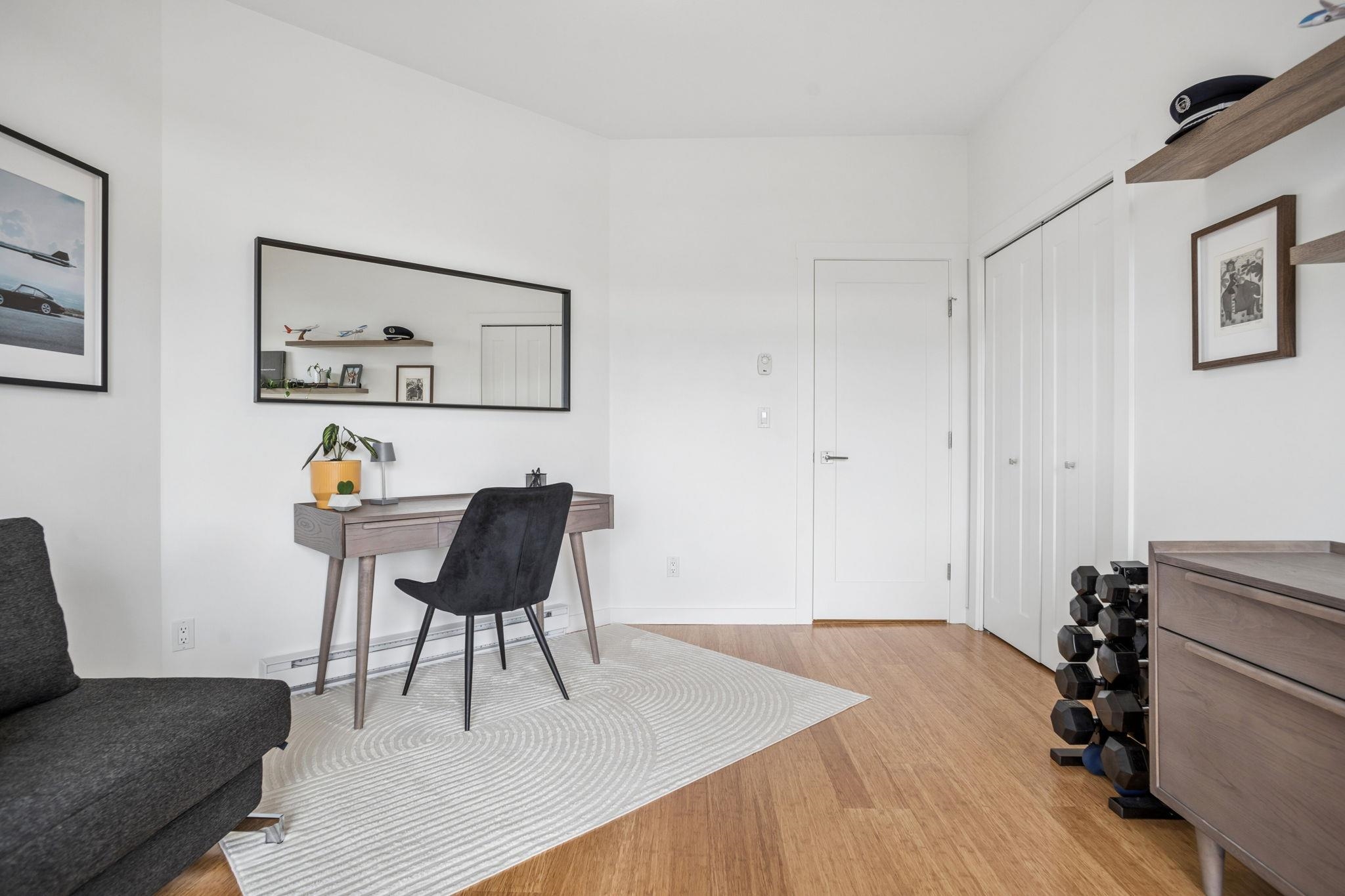 401 6233 LONDON ROAD Unit: 401