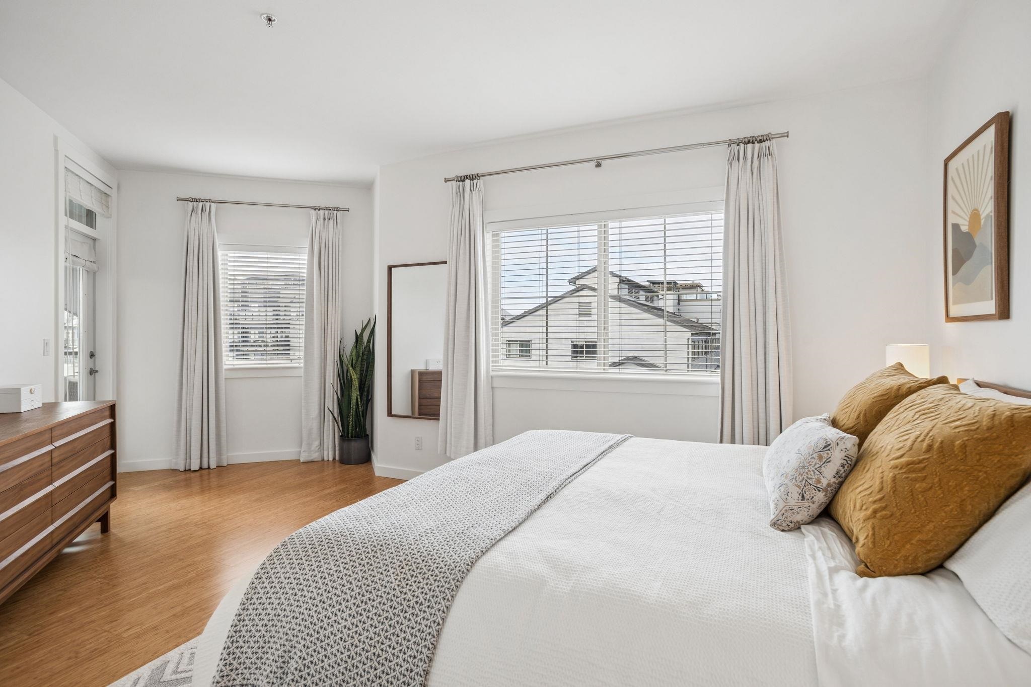 401 6233 LONDON ROAD Unit: 401