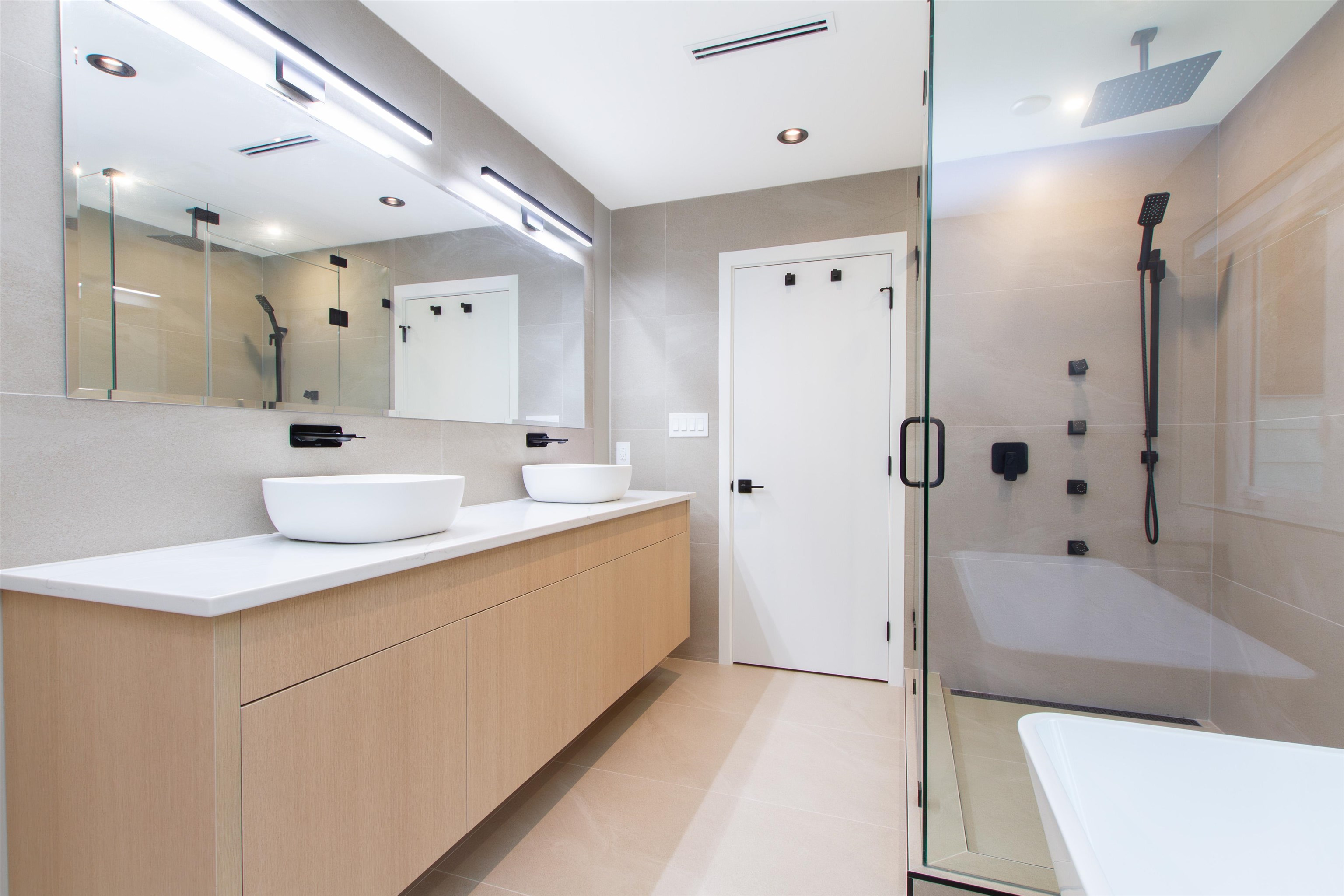 39 3385 MAMQUAM ROAD Unit: 39