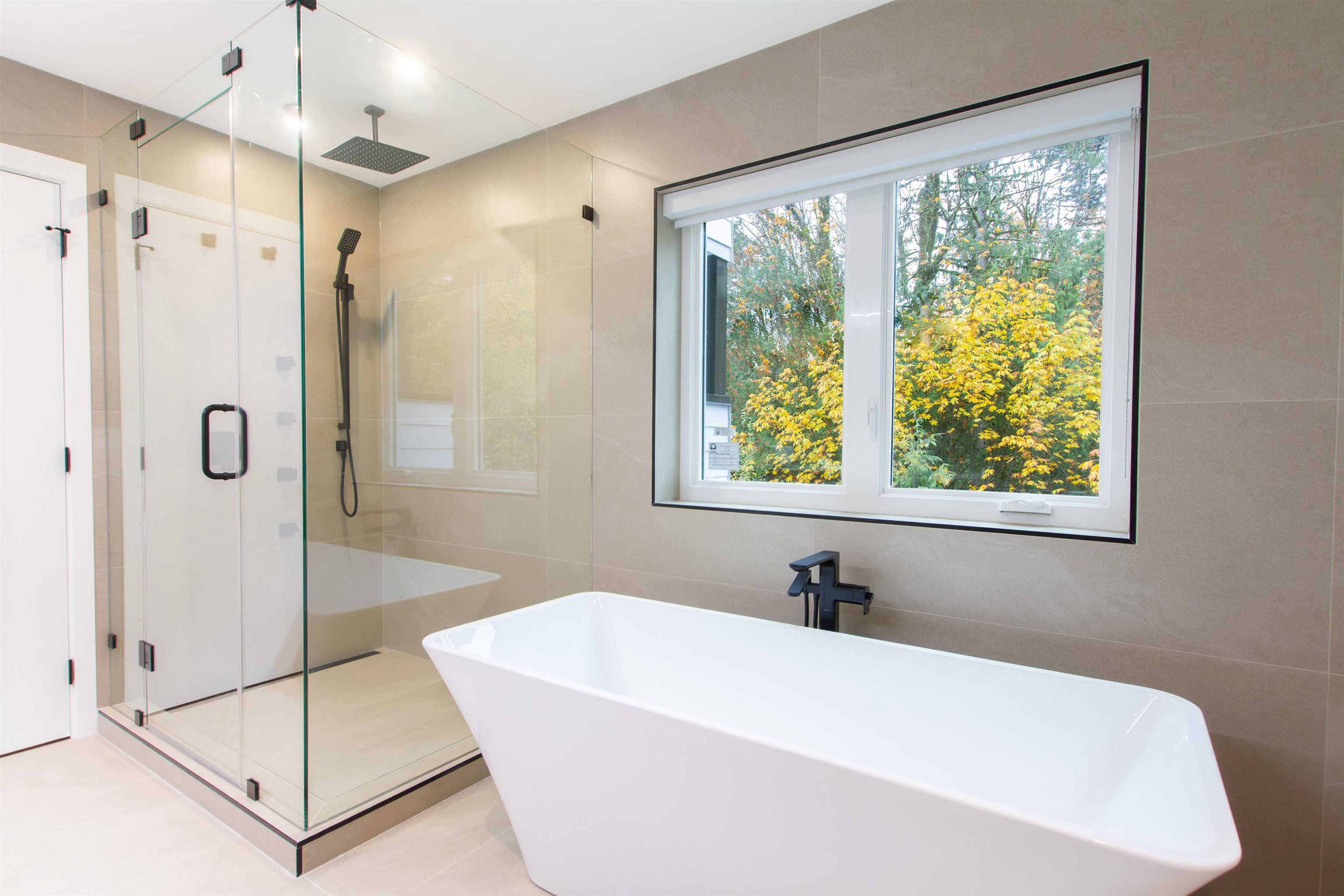 39 3385 MAMQUAM ROAD Unit: 39