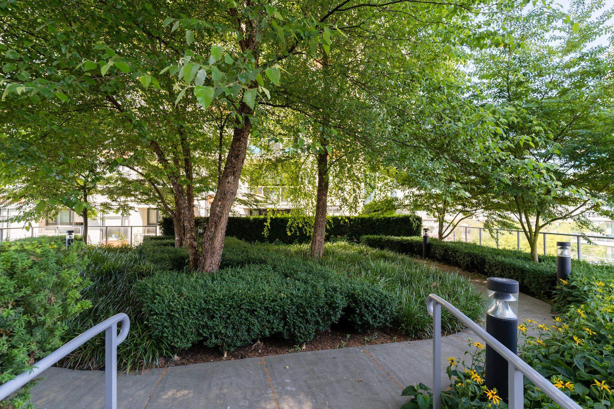 605 1708 COLUMBIA STREET Unit: 605