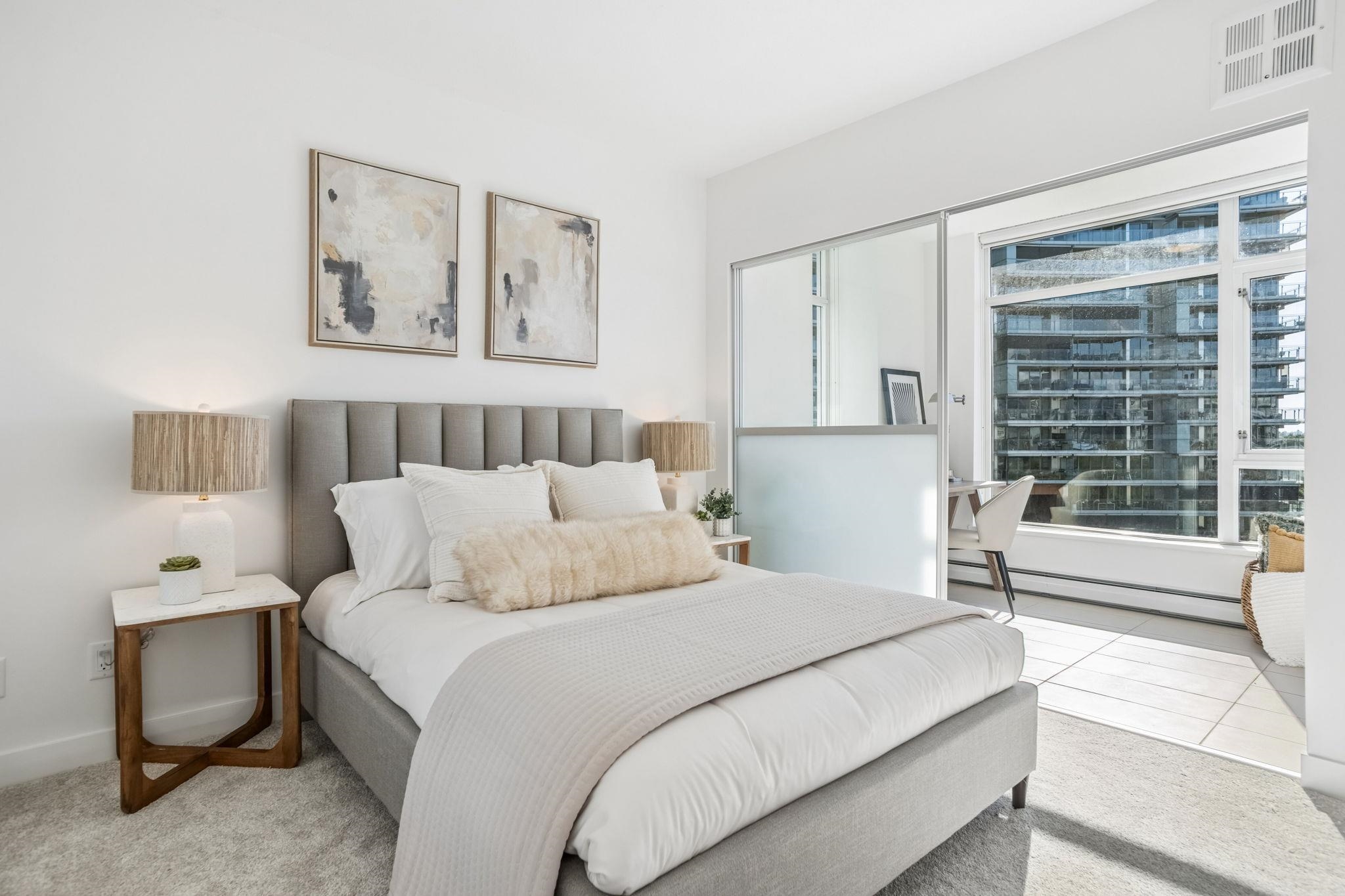 605 1708 COLUMBIA STREET Unit: 605