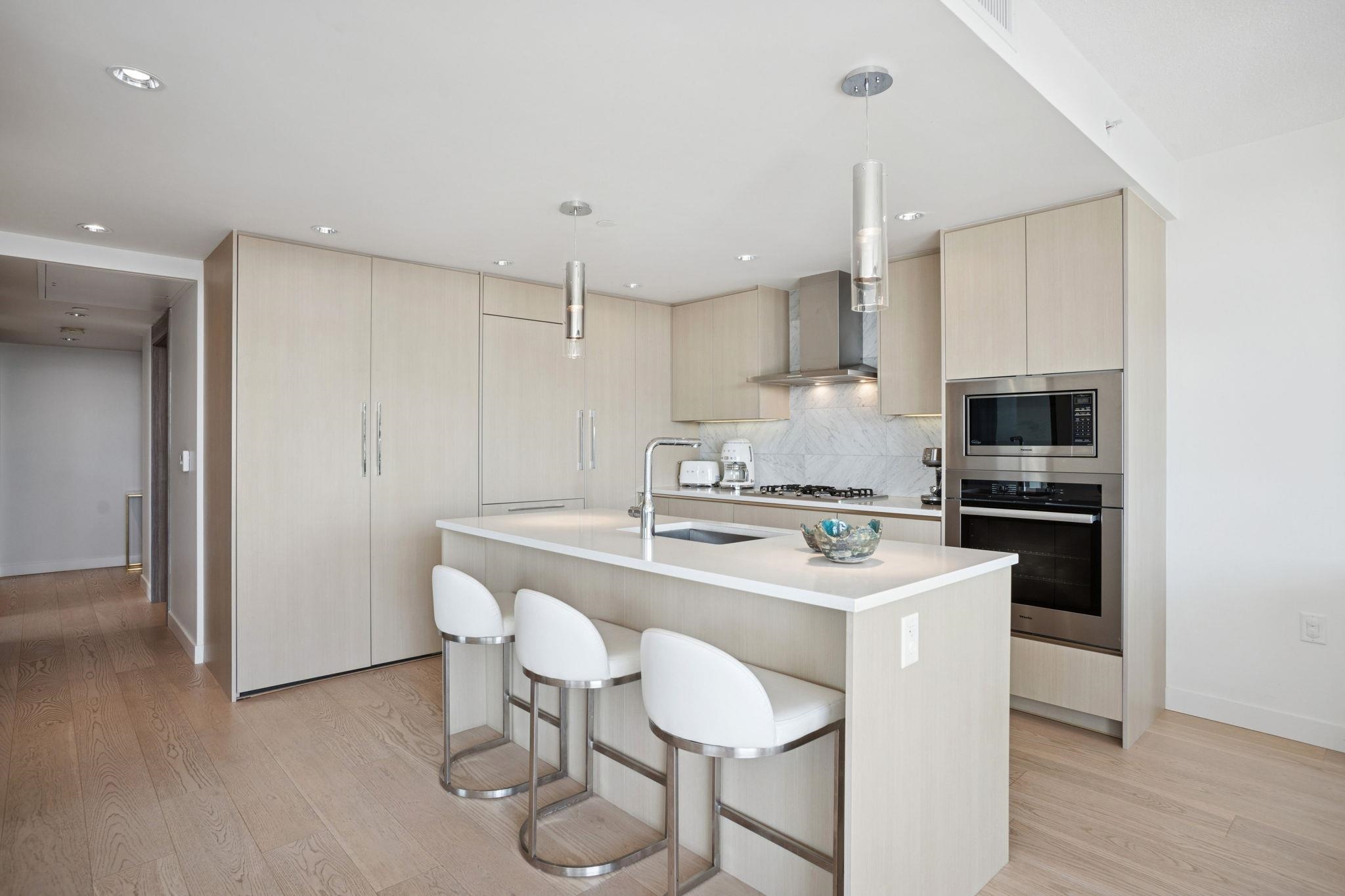 2618 89 NELSON STREET Unit: 2618