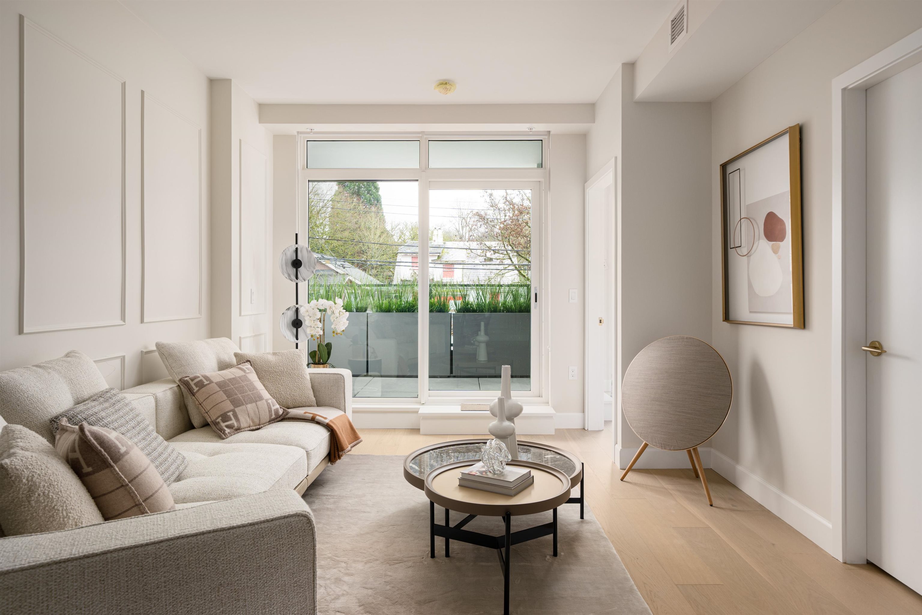 202 3668 W 10TH AVENUE Unit: 202