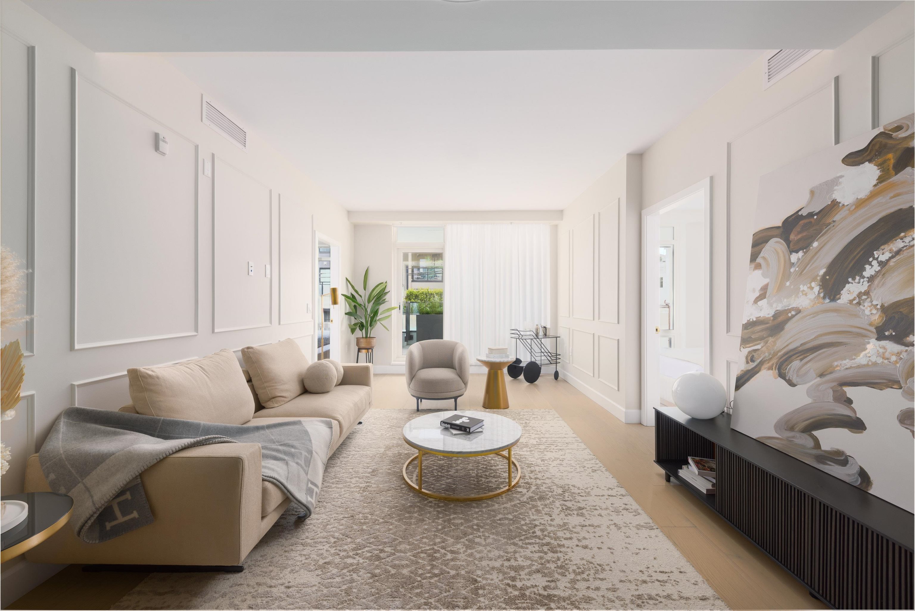 205 3668 W 10TH AVENUE Unit: 205
