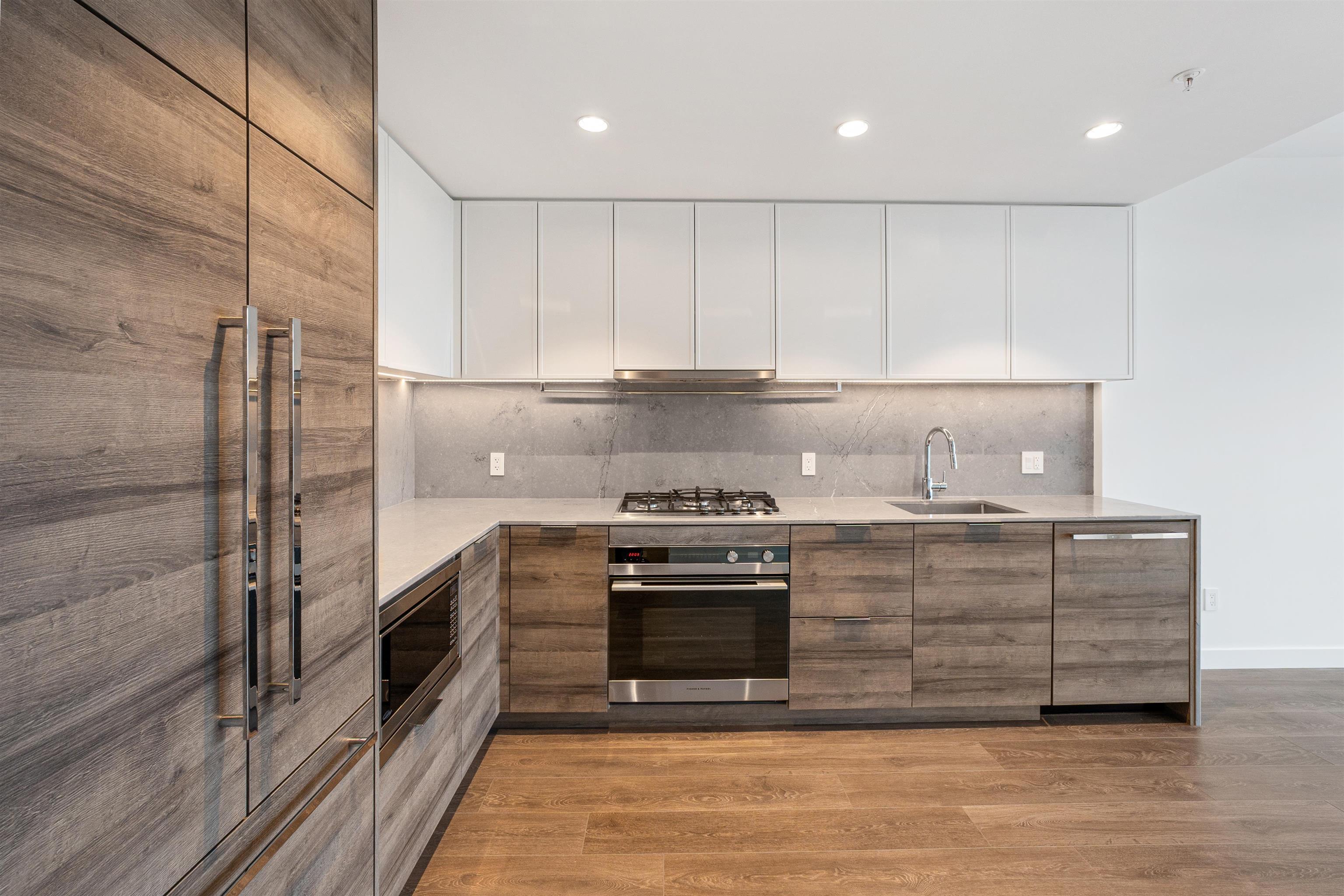 1008 1045 AUSTIN AVENUE Unit: 1008
