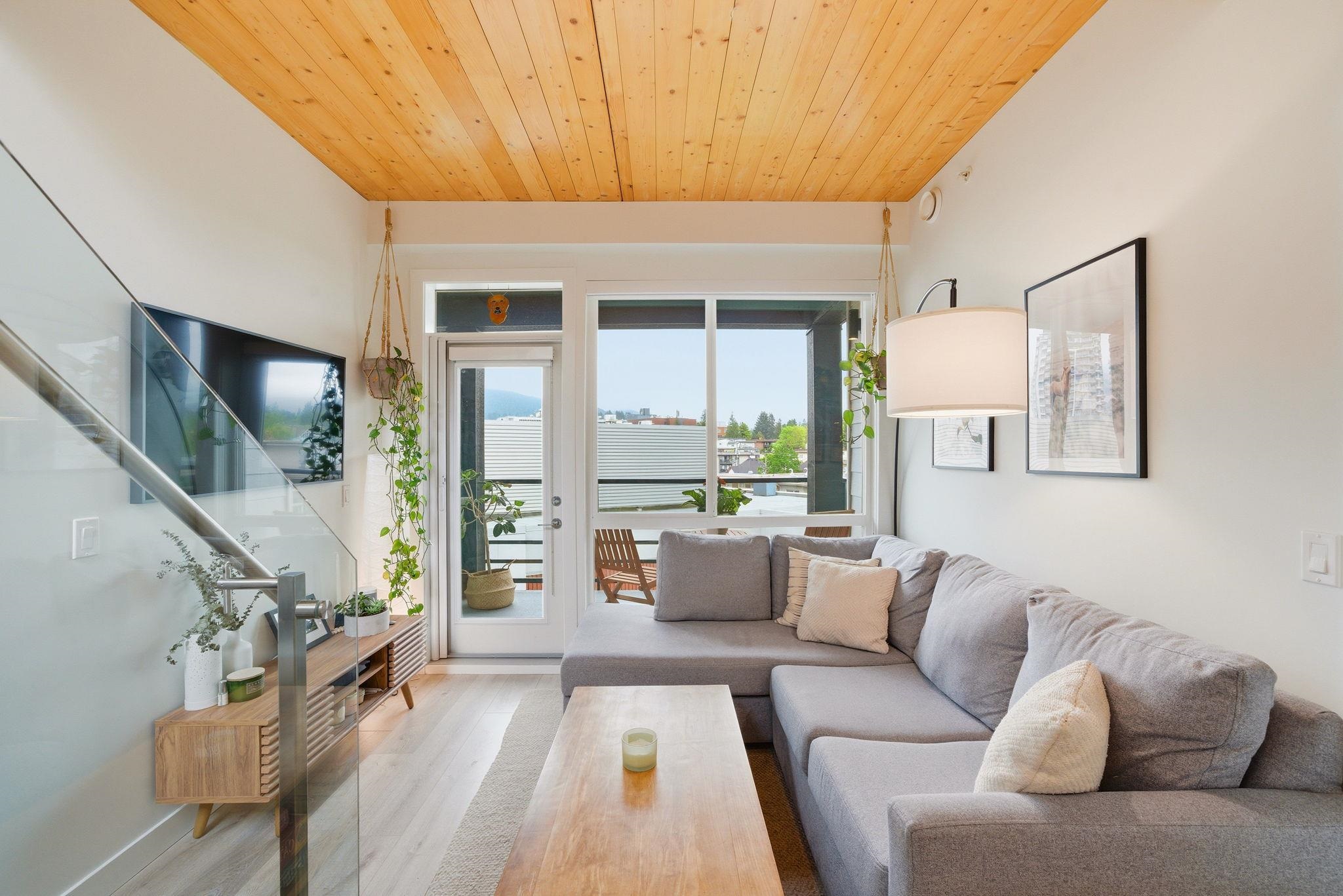 607 128 E 8TH STREET Unit: 607