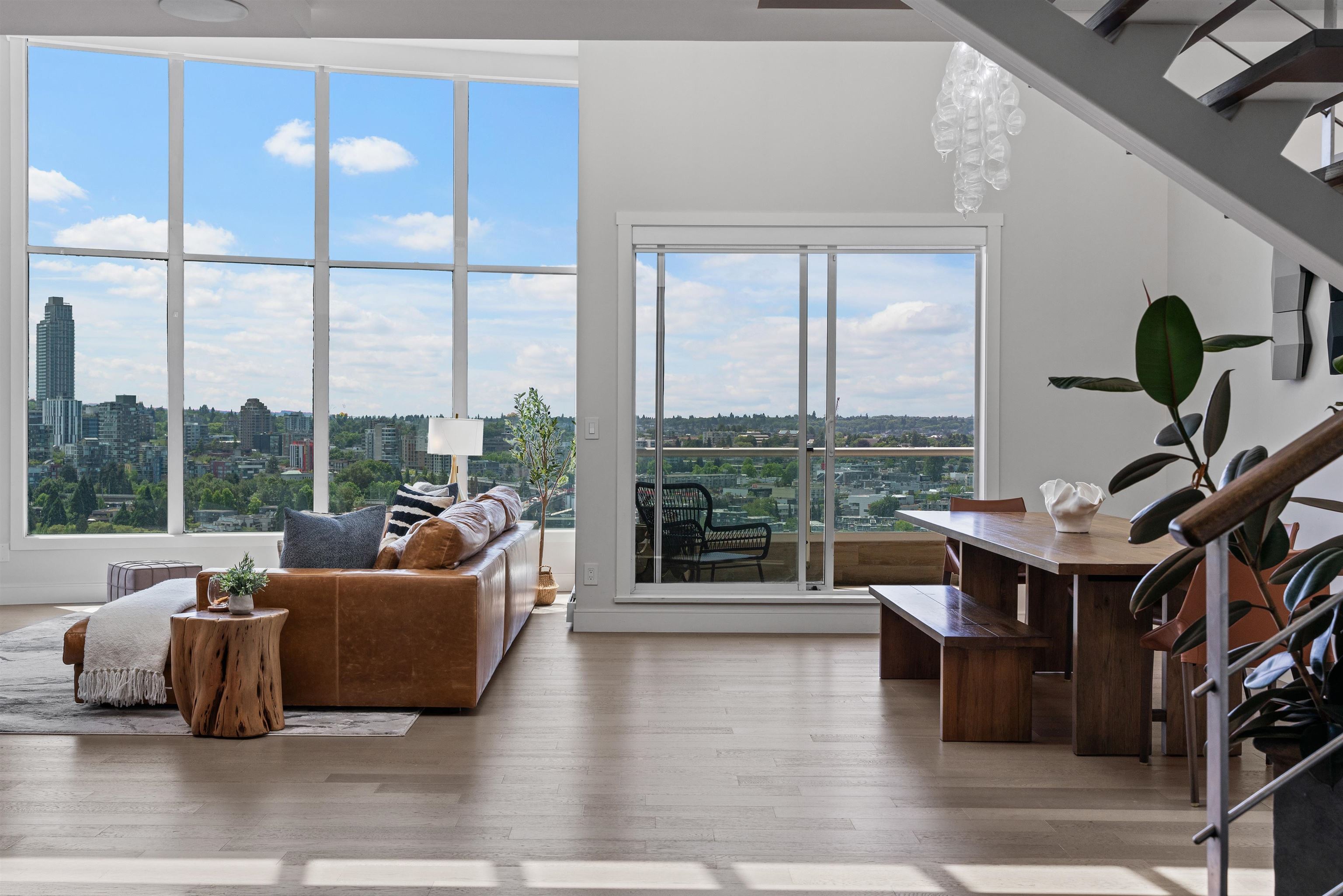 2403 1500 HOWE STREET Unit: 2403