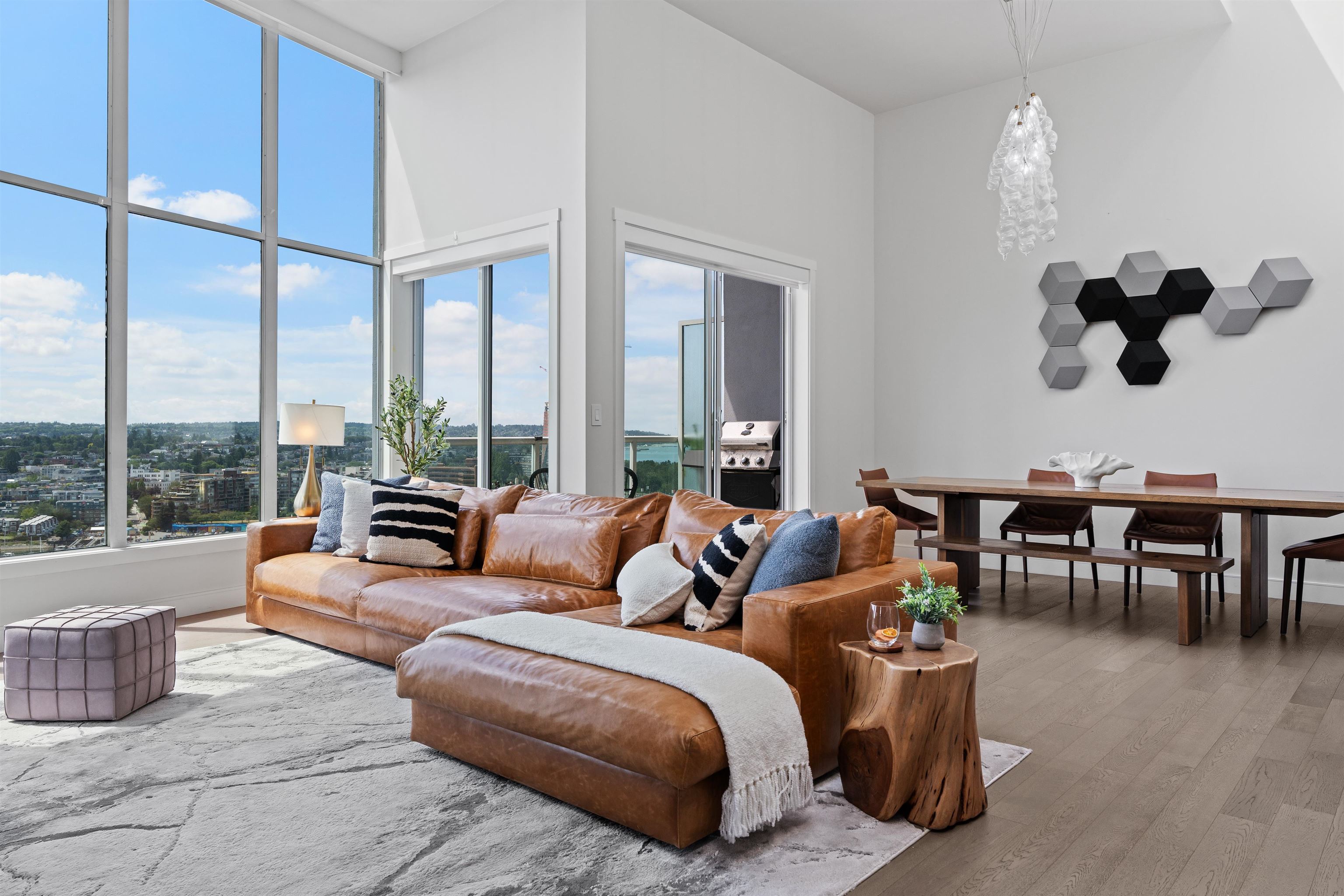 2403 1500 HOWE STREET Unit: 2403