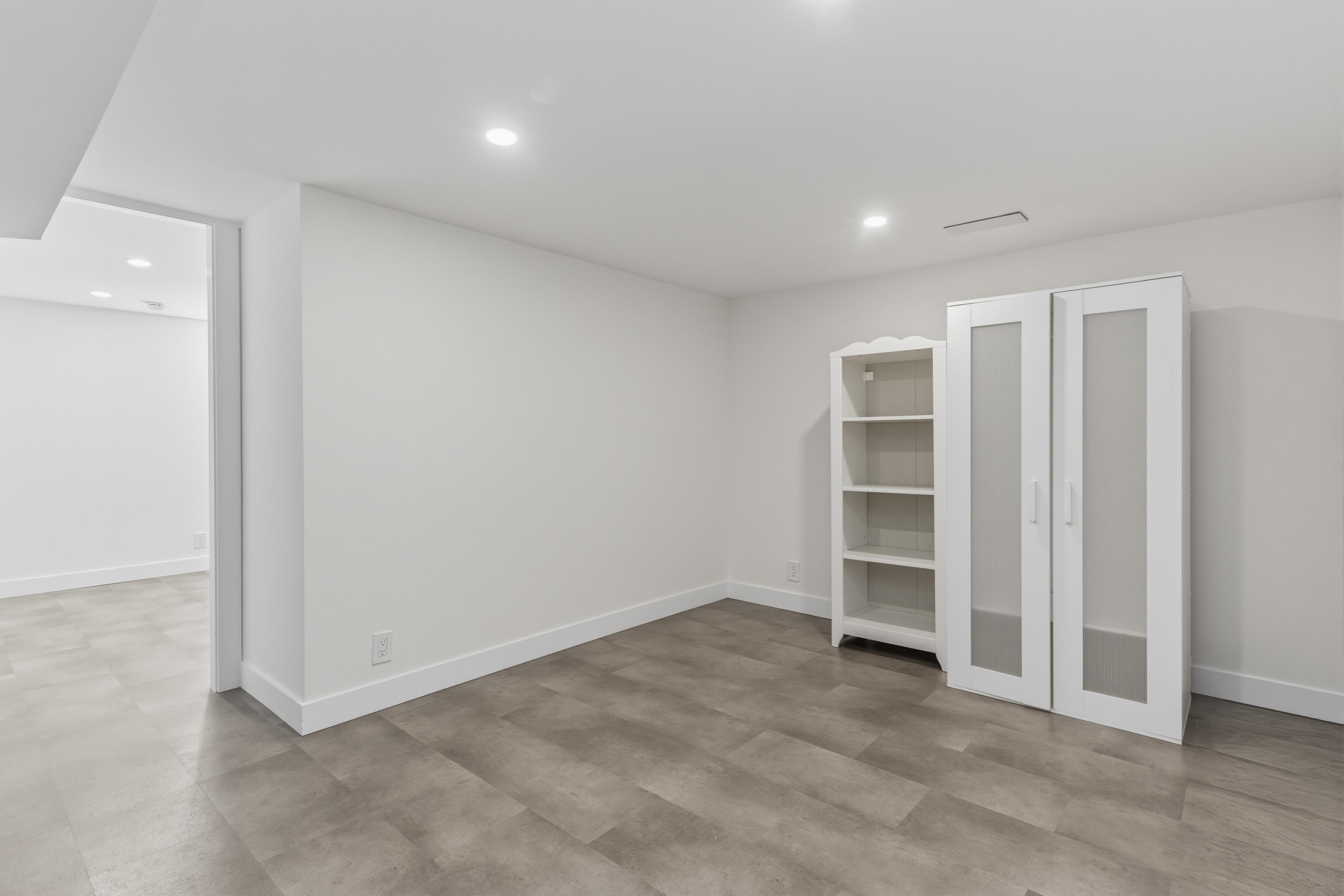 38139 CLARKE DRIVE