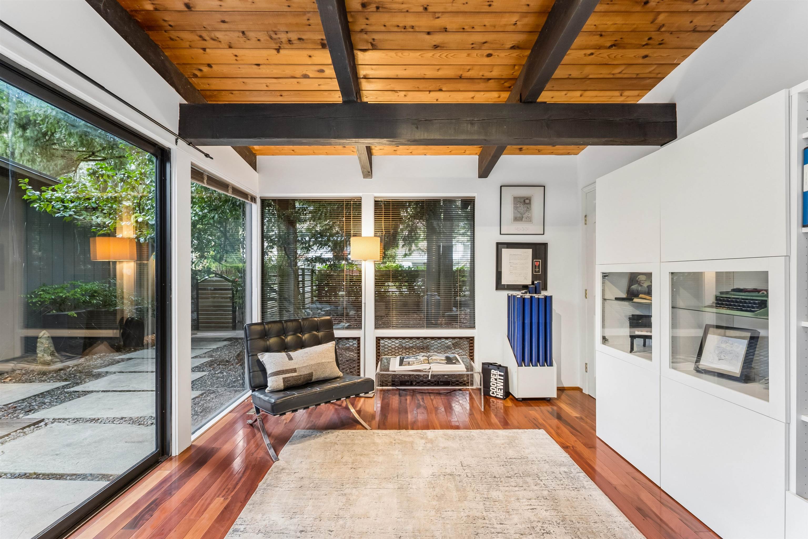 808 SEYMOUR BOULEVARD