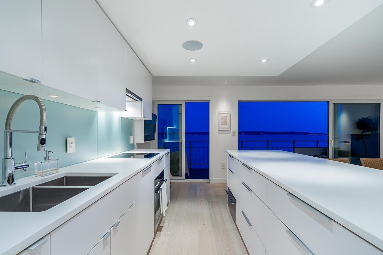807 150 24TH STREET Unit: 807