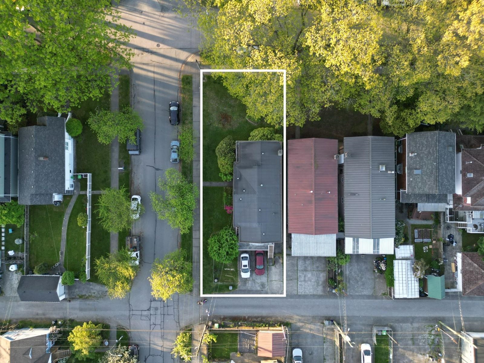 268 N SLOCAN STREET