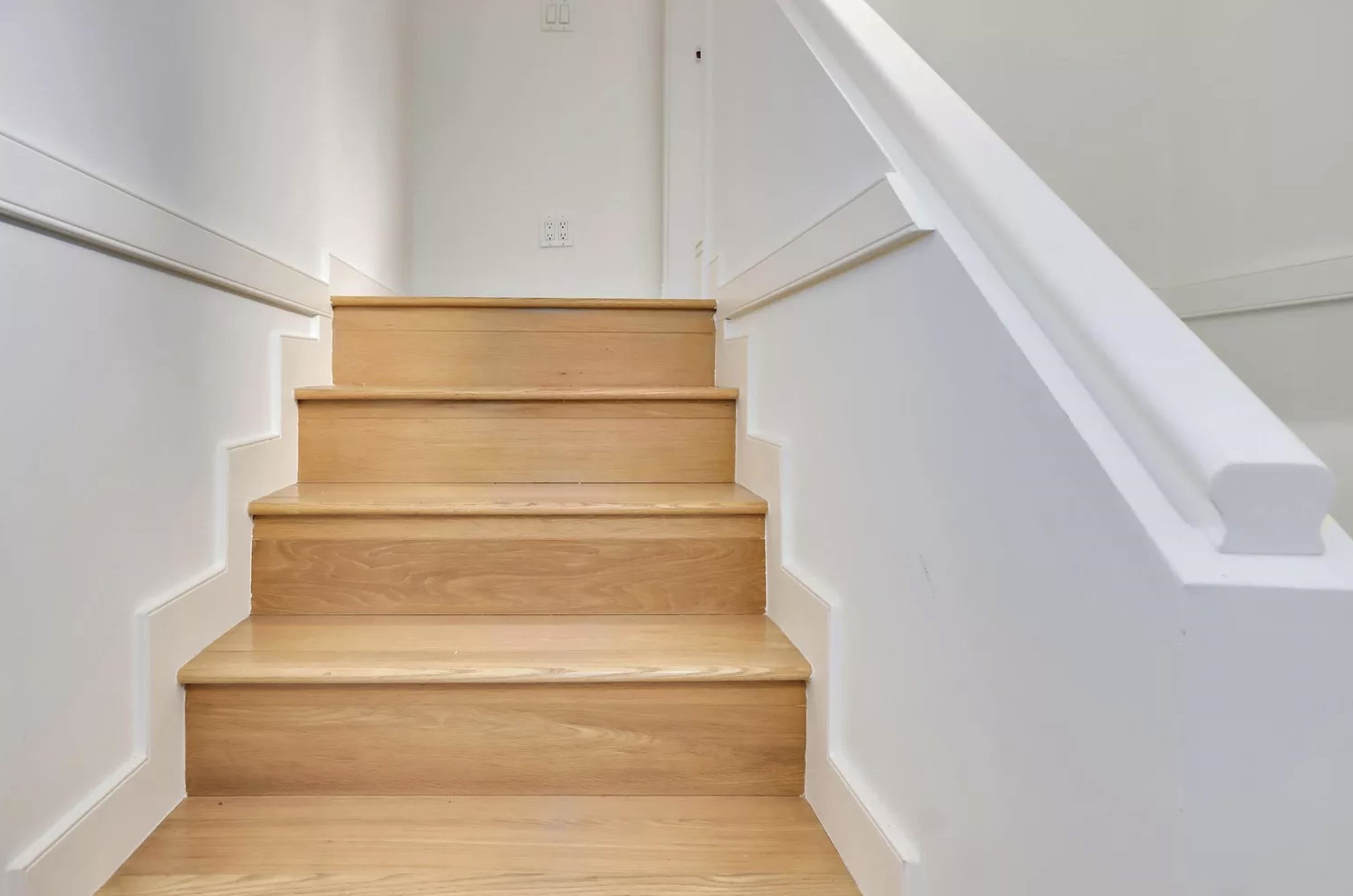 37 7188 EDMONDS STREET Unit: 37