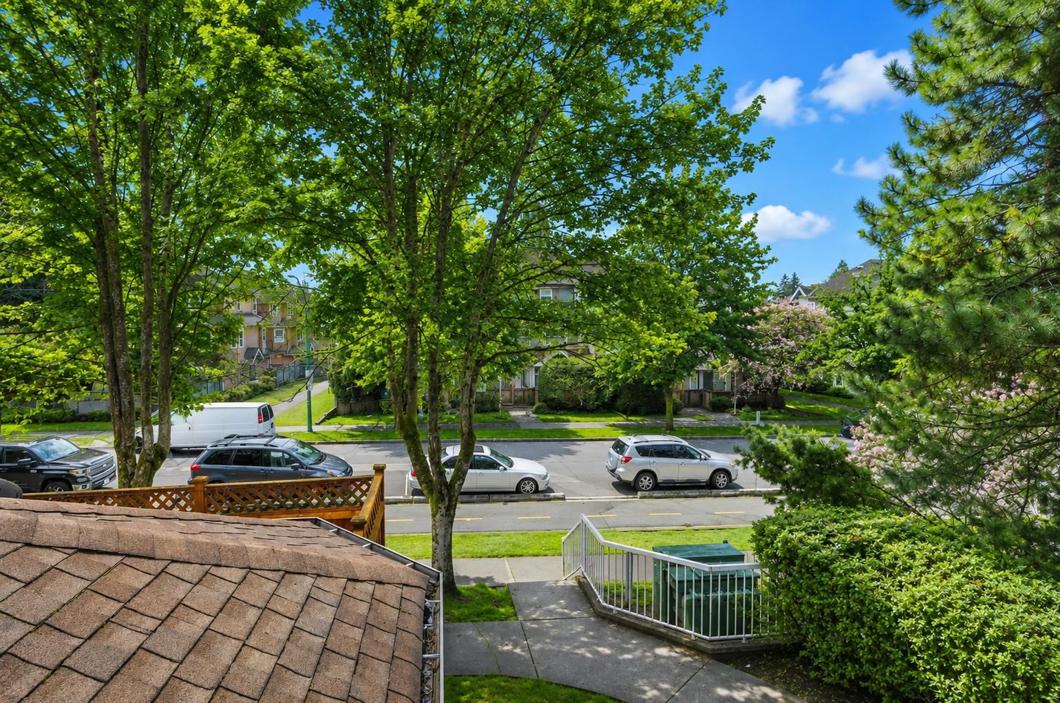 37 7188 EDMONDS STREET Unit: 37