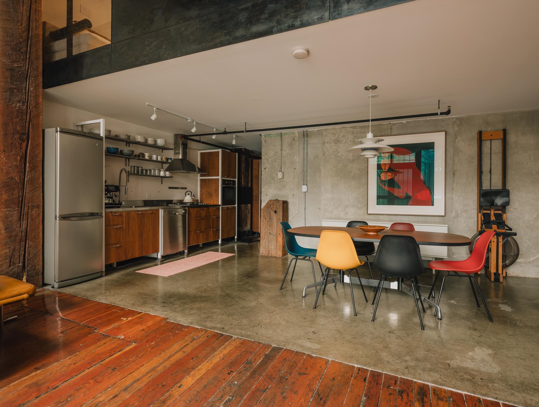 87 E CORDOVA STREET