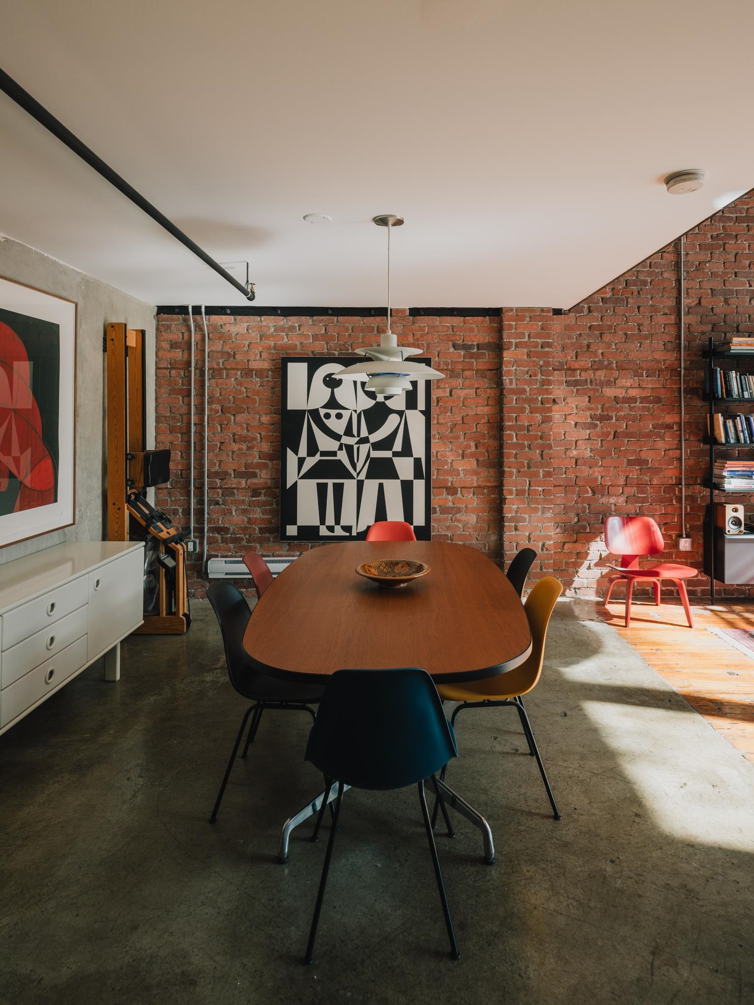 87 E CORDOVA STREET