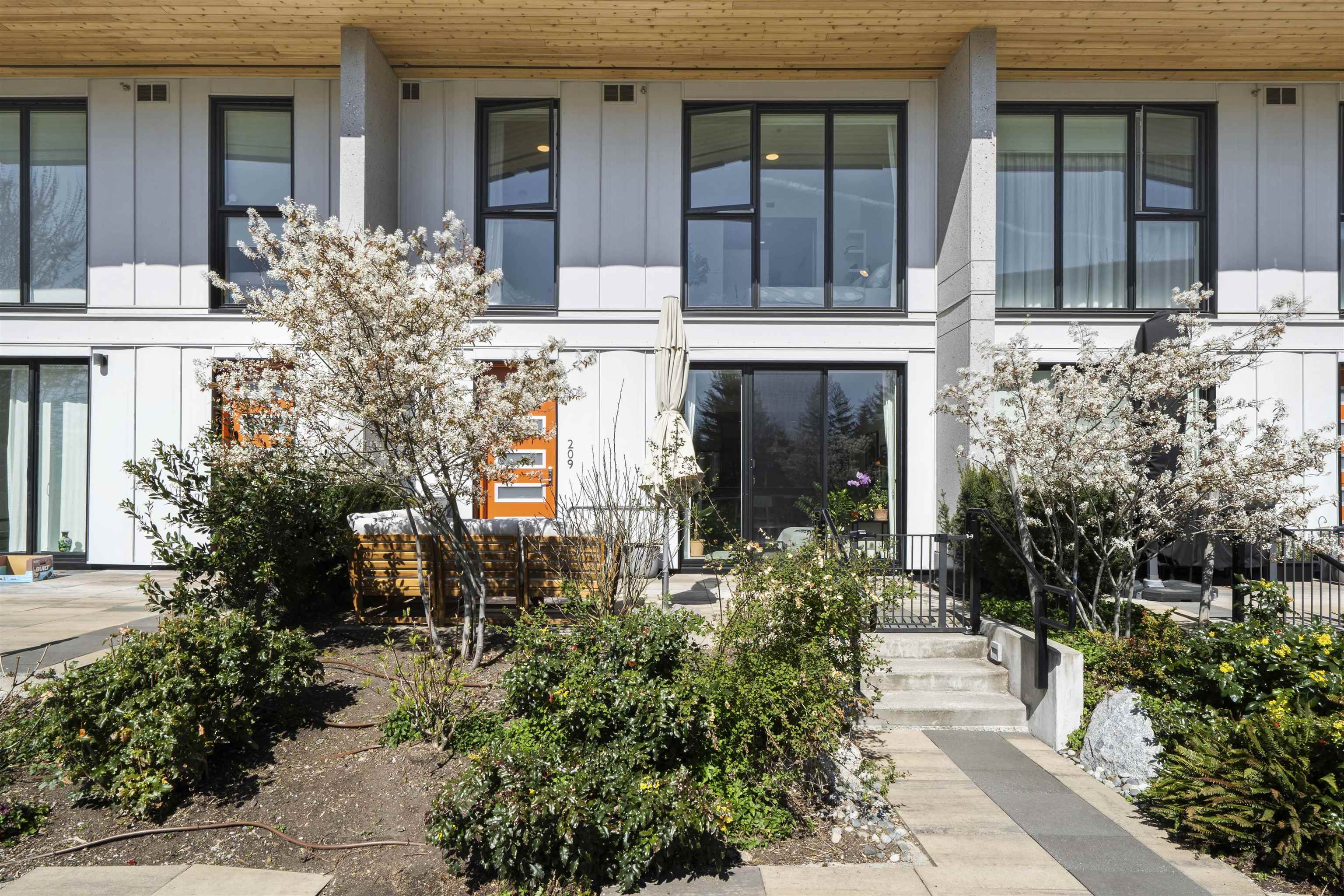 209 9888 UNIVERSITY CRESCENT Unit: 209