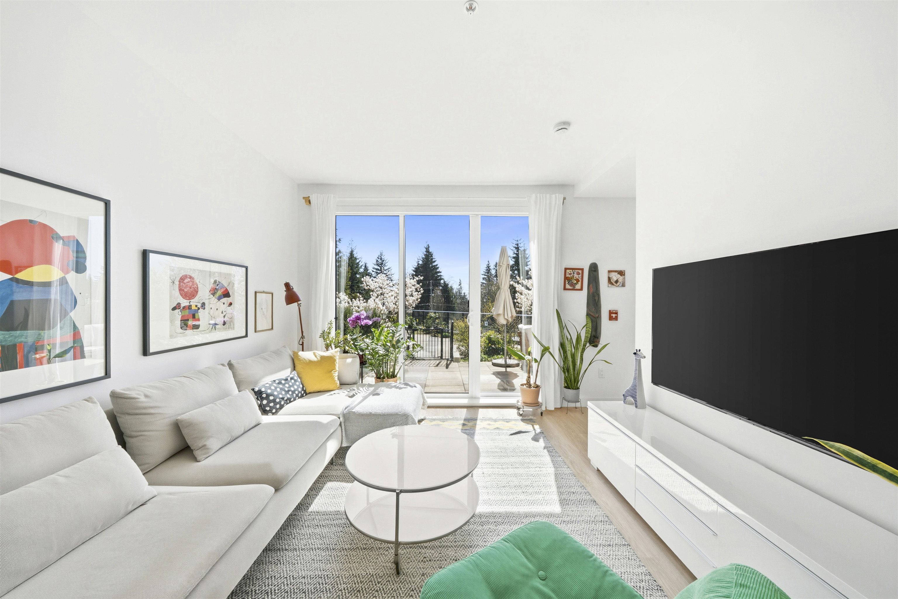 209 9888 UNIVERSITY CRESCENT Unit: 209