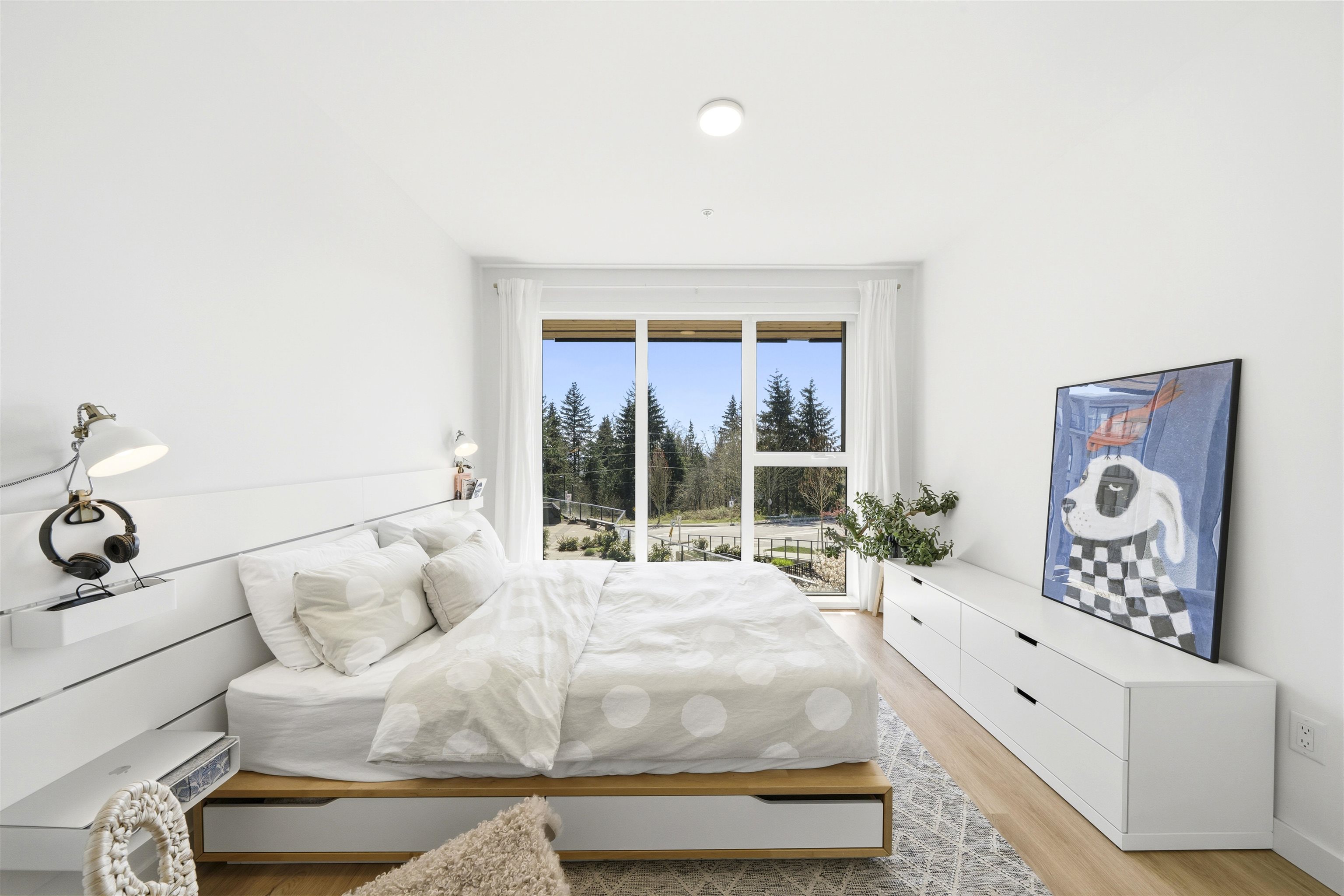 209 9888 UNIVERSITY CRESCENT Unit: 209