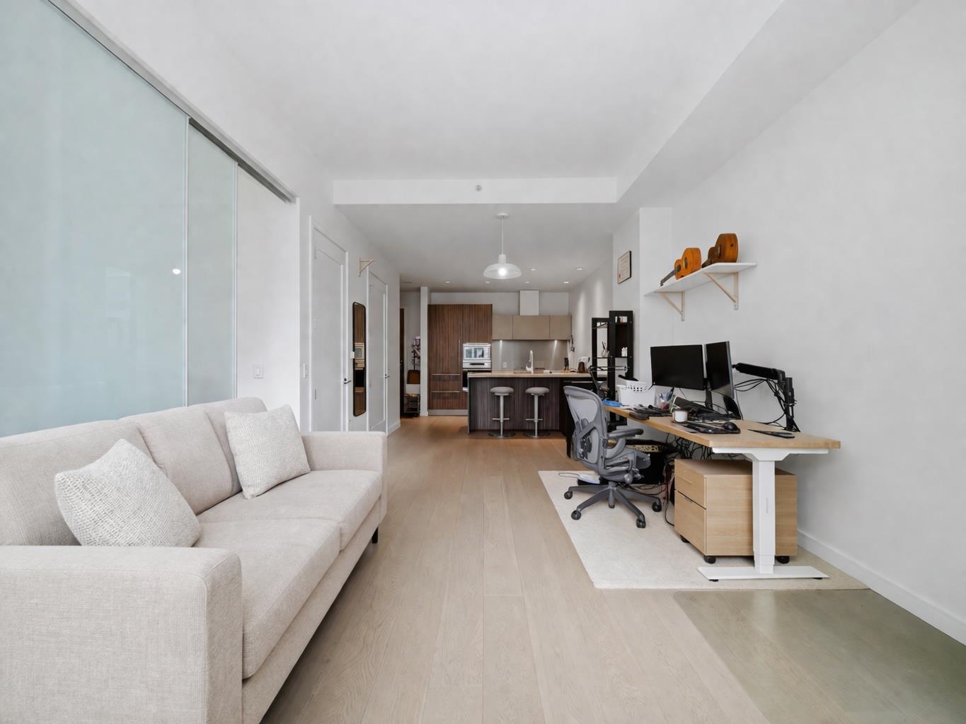 306 1633 ONTARIO STREET Unit: 306