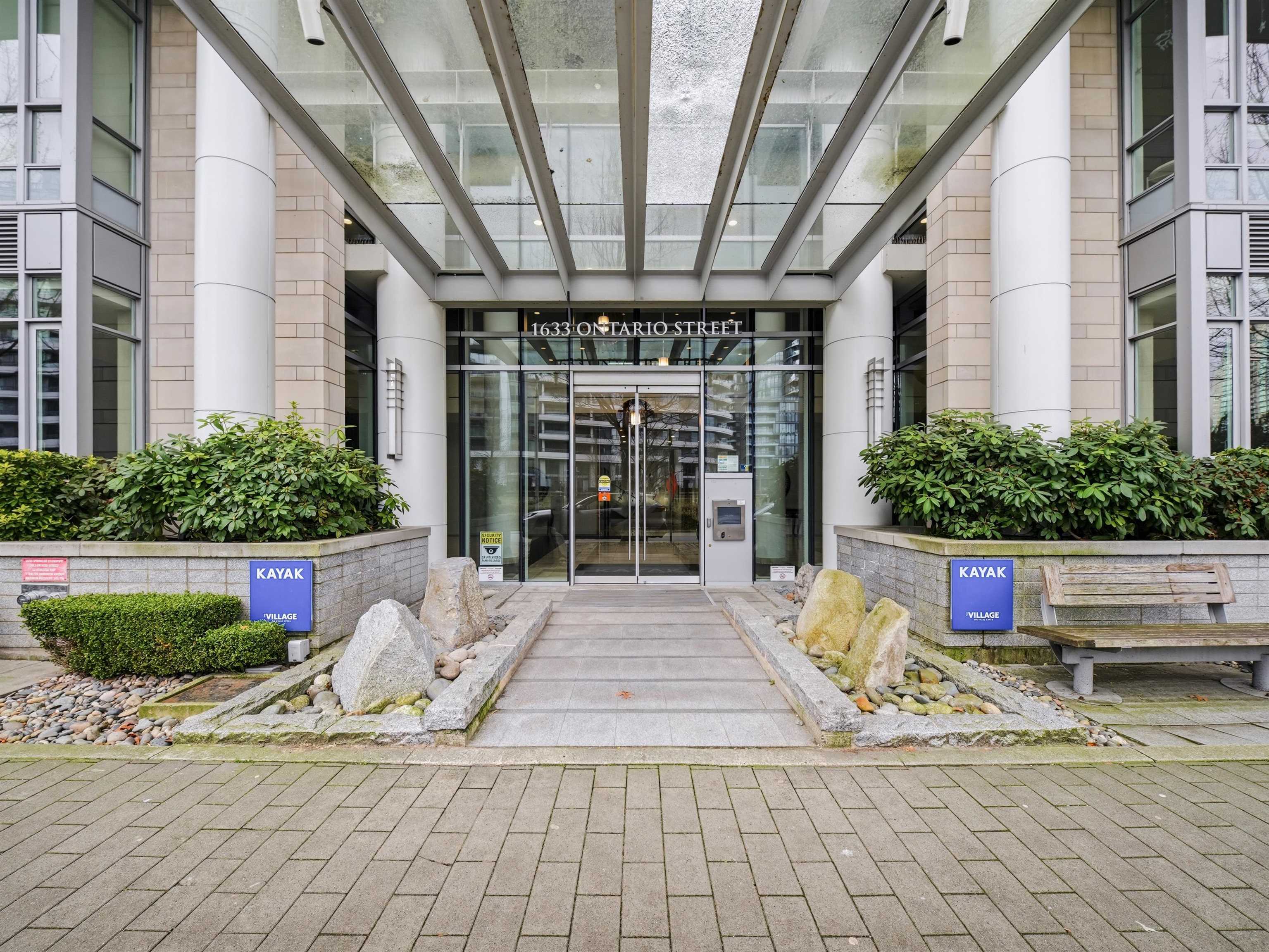 306 1633 ONTARIO STREET Unit: 306