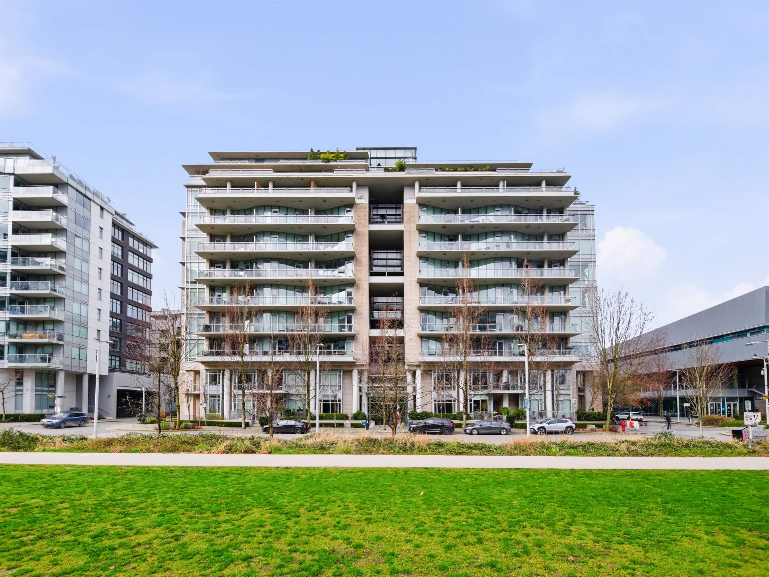 306 1633 ONTARIO STREET Unit: 306