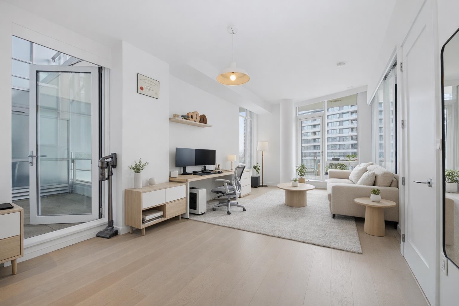 306 1633 ONTARIO STREET Unit: 306