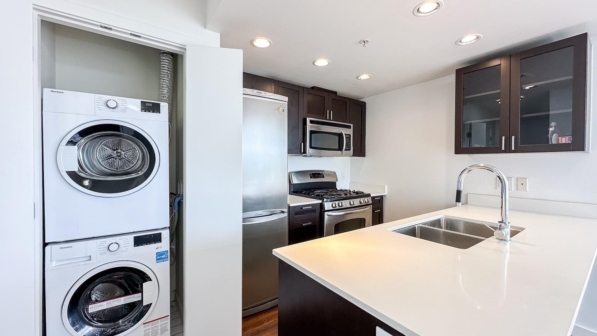 1107 4815 ELDORADO MEWS Unit: 1107