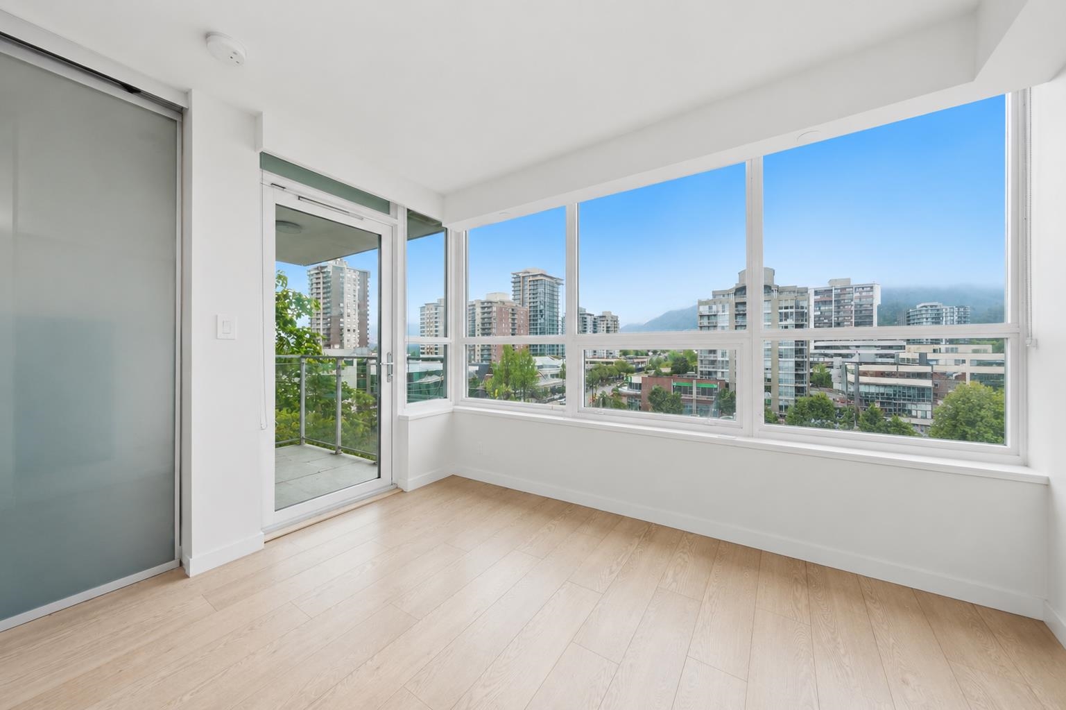 408 112 E 13TH STREET Unit: 408