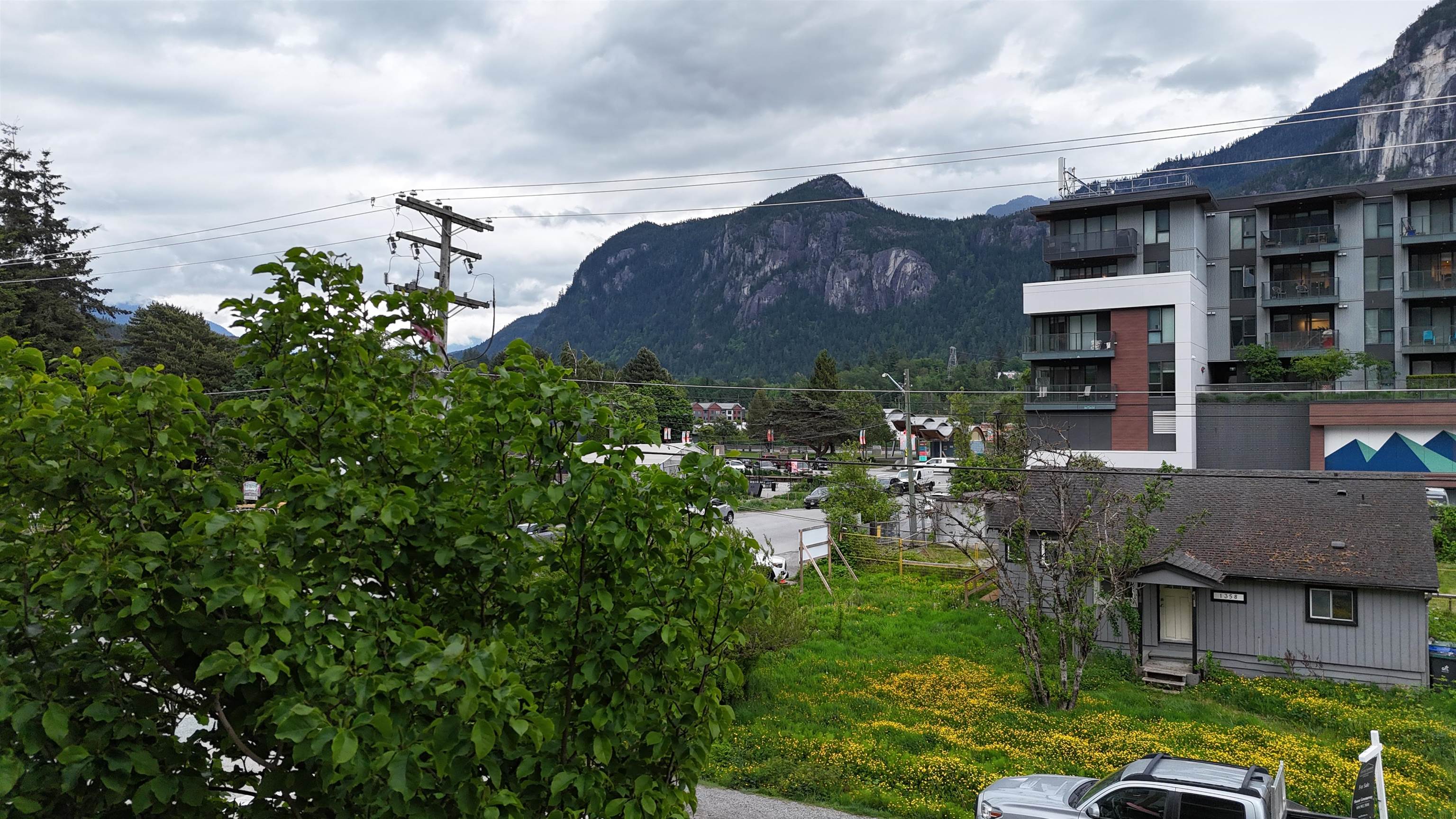 207 1336 MAIN STREET Unit: 207