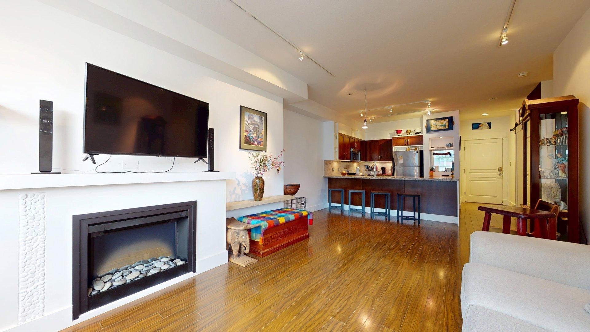 207 1336 MAIN STREET Unit: 207