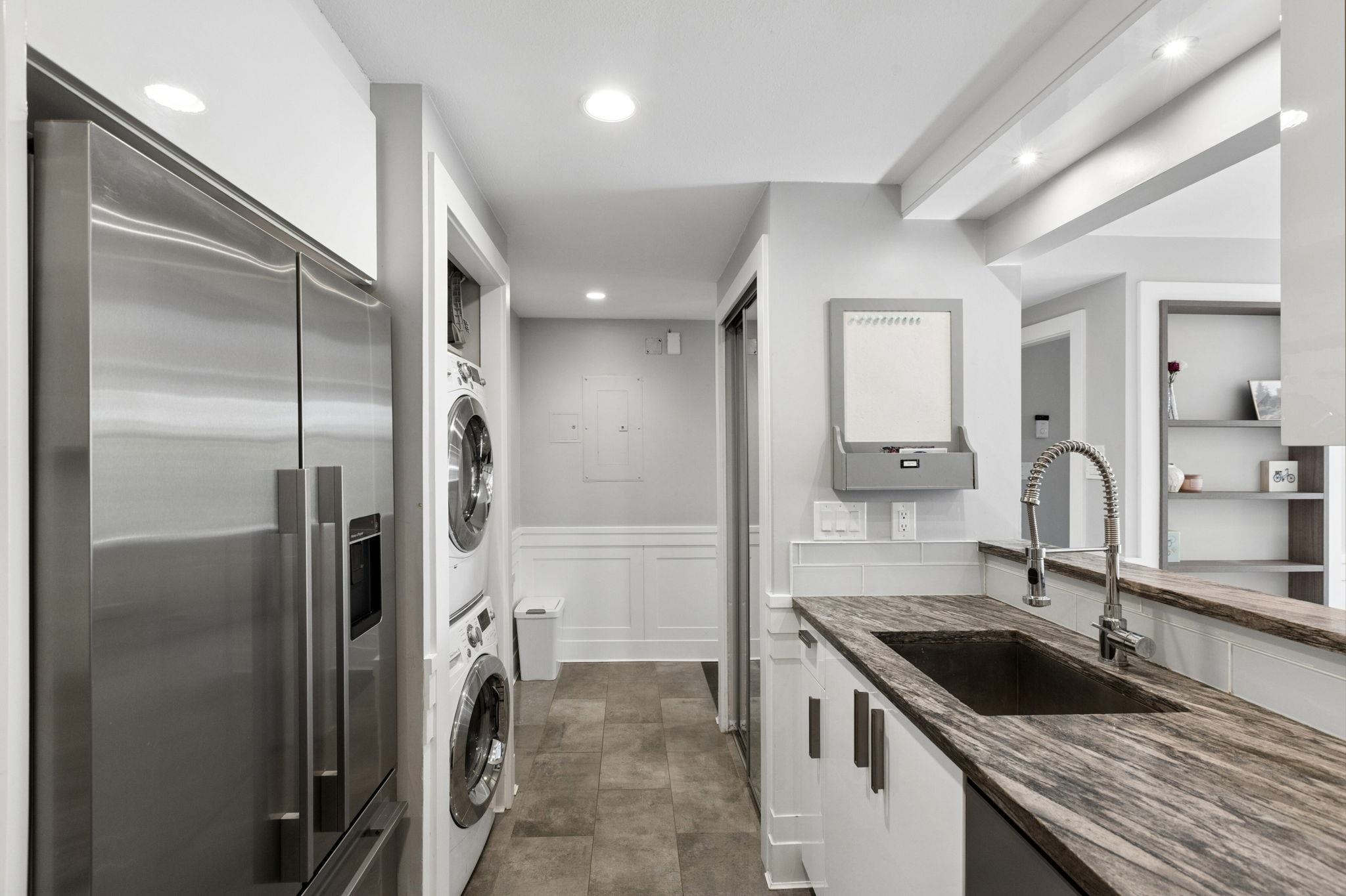 303 1702 CHESTERFIELD AVENUE Unit: 303