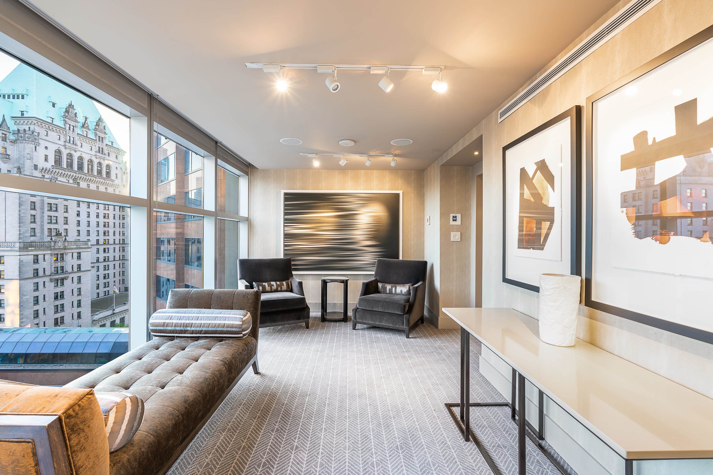 2902 667 HOWE STREET Unit: 2902