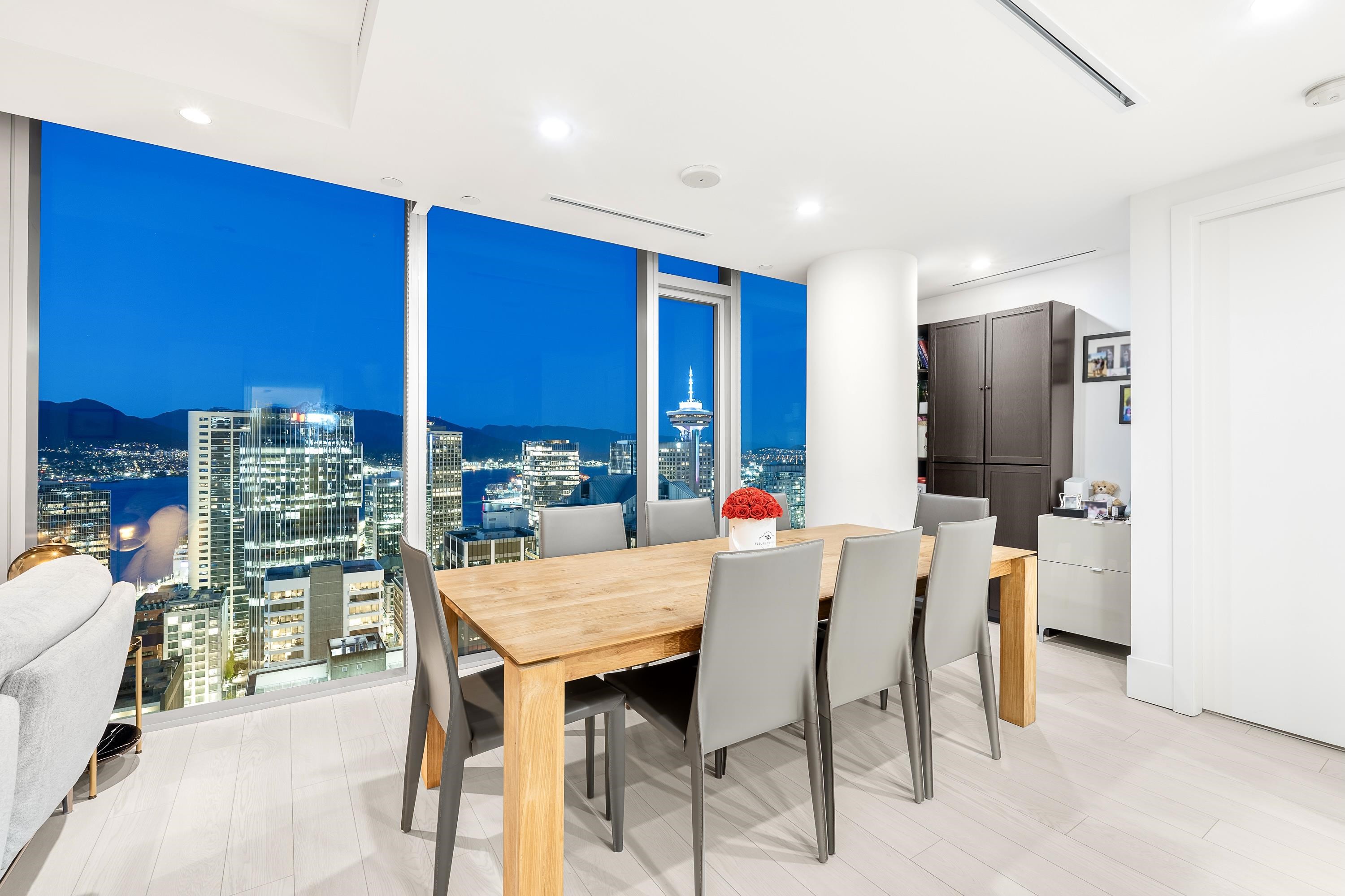 2902 667 HOWE STREET Unit: 2902