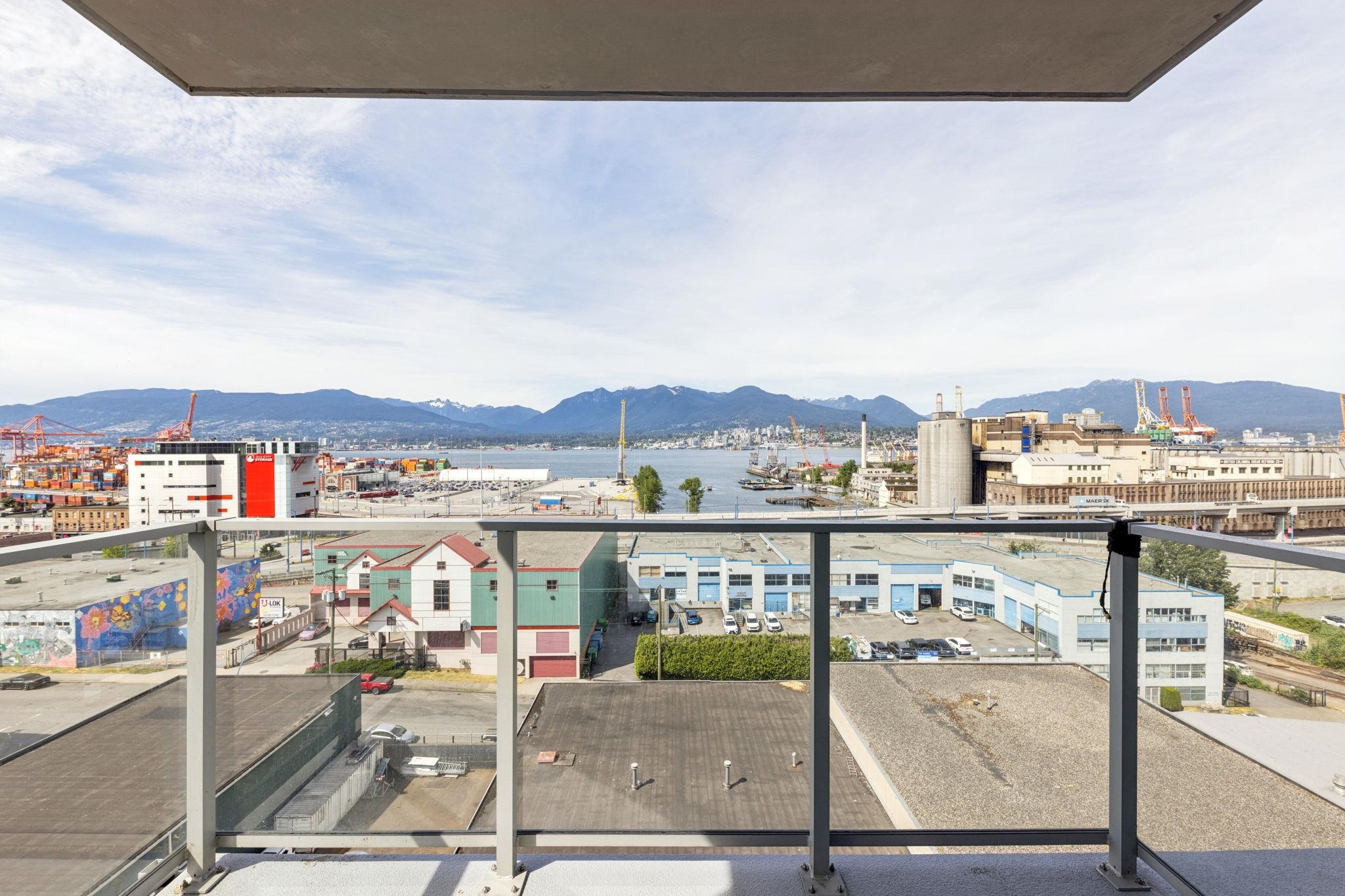 902 933 E HASTINGS STREET Unit: 902