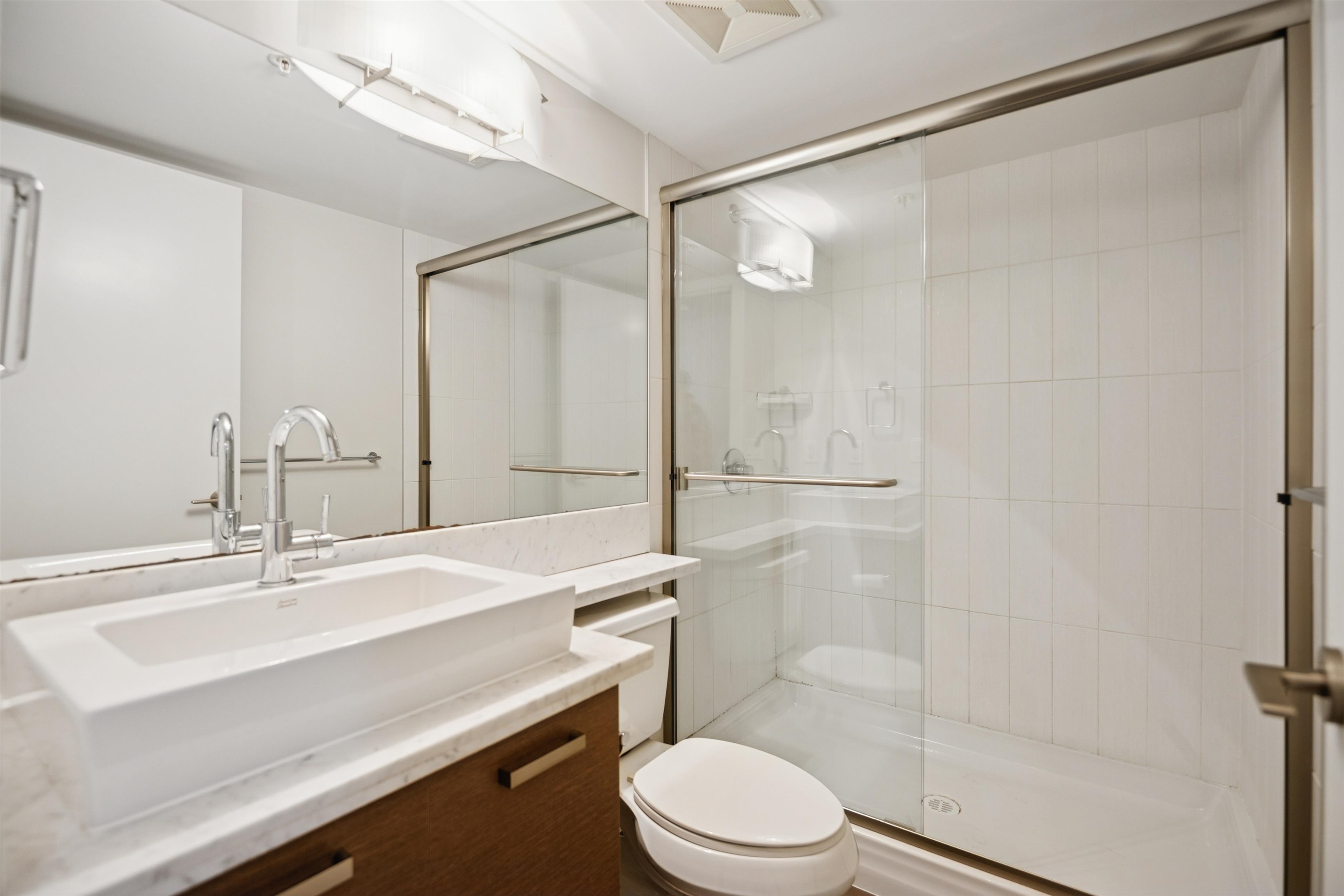 511 8033 SABA ROAD Unit: 511