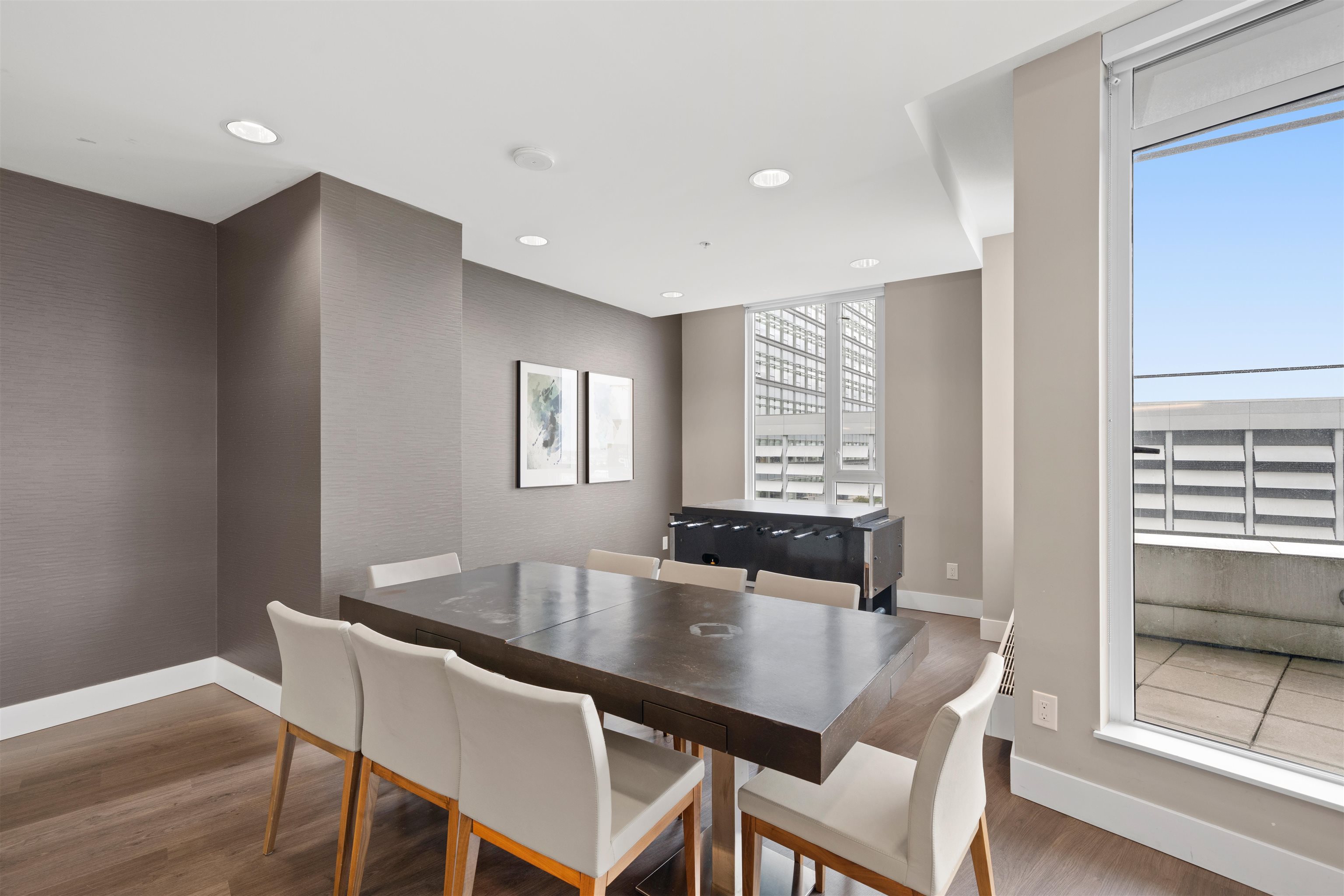 2007 488 SW MARINE DRIVE Unit: 2007