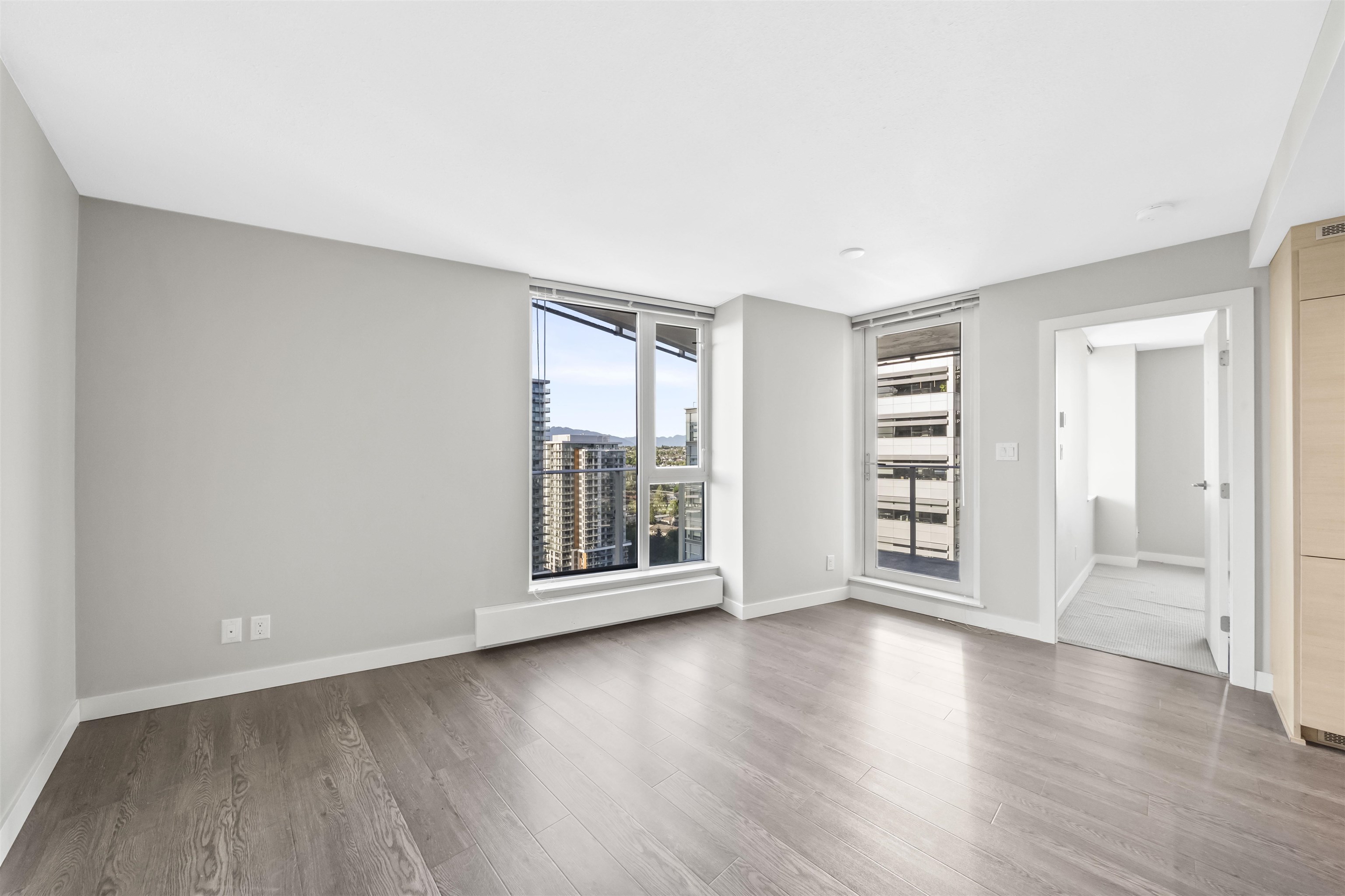 2007 488 SW MARINE DRIVE Unit: 2007