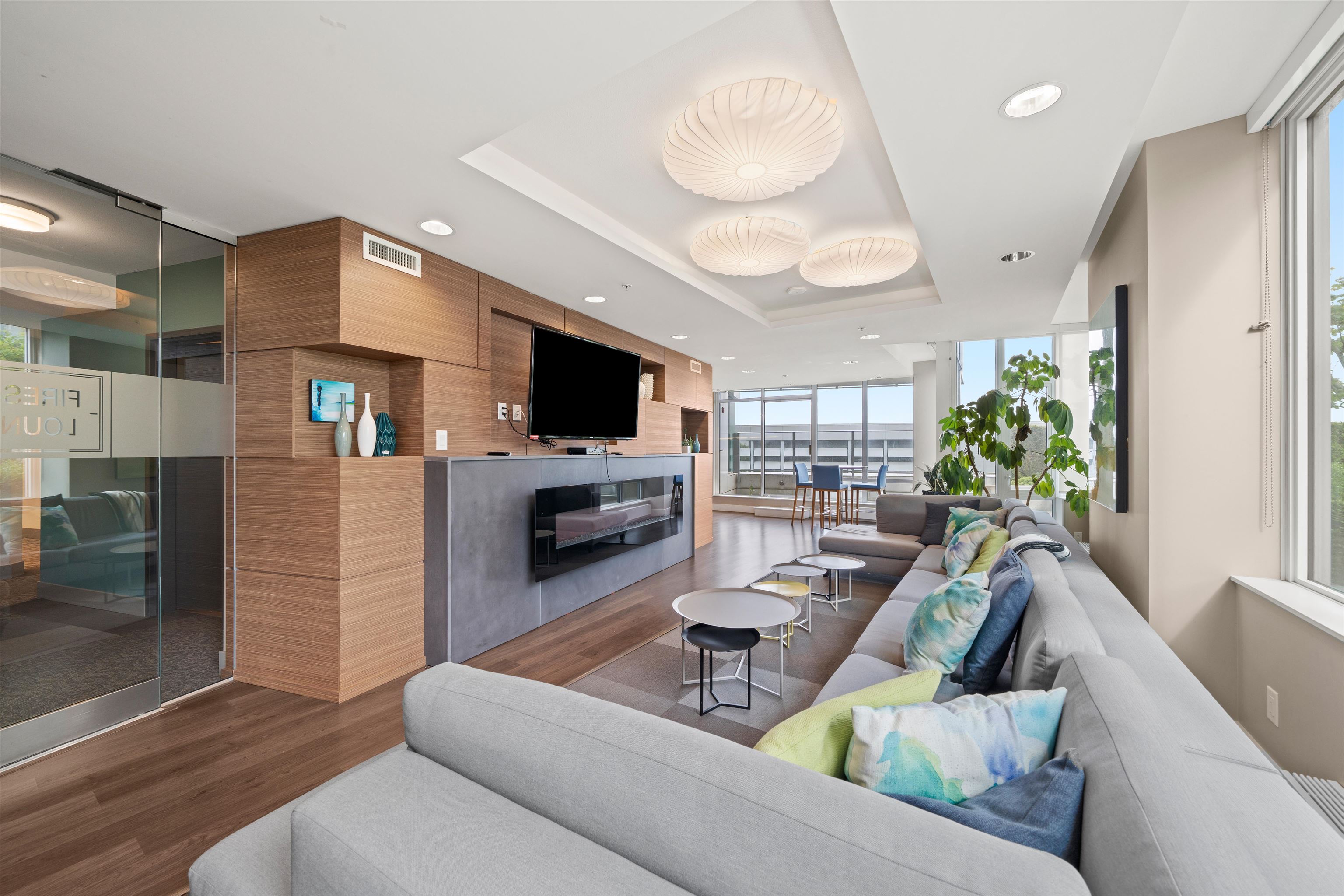 2007 488 SW MARINE DRIVE Unit: 2007