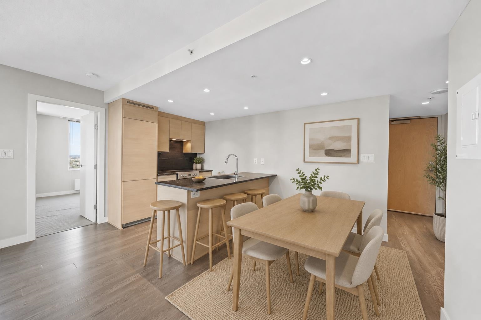2007 488 SW MARINE DRIVE Unit: 2007